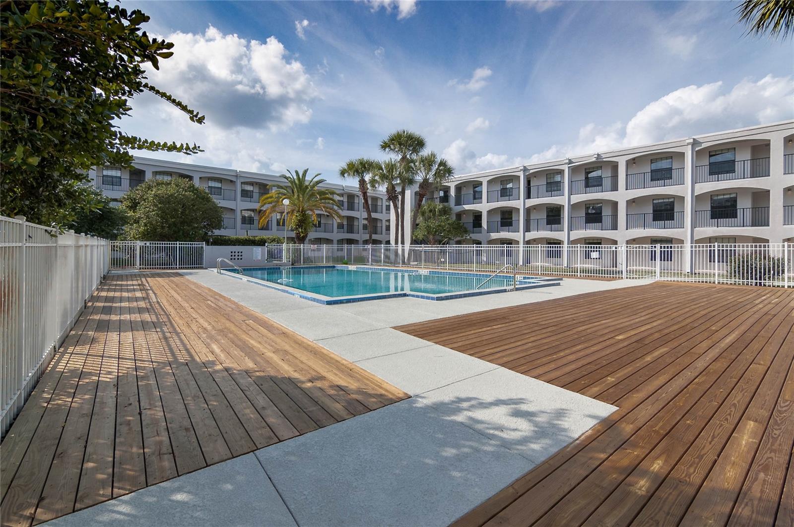 Image 9 of 14 For 2323 Mccoy Road 711