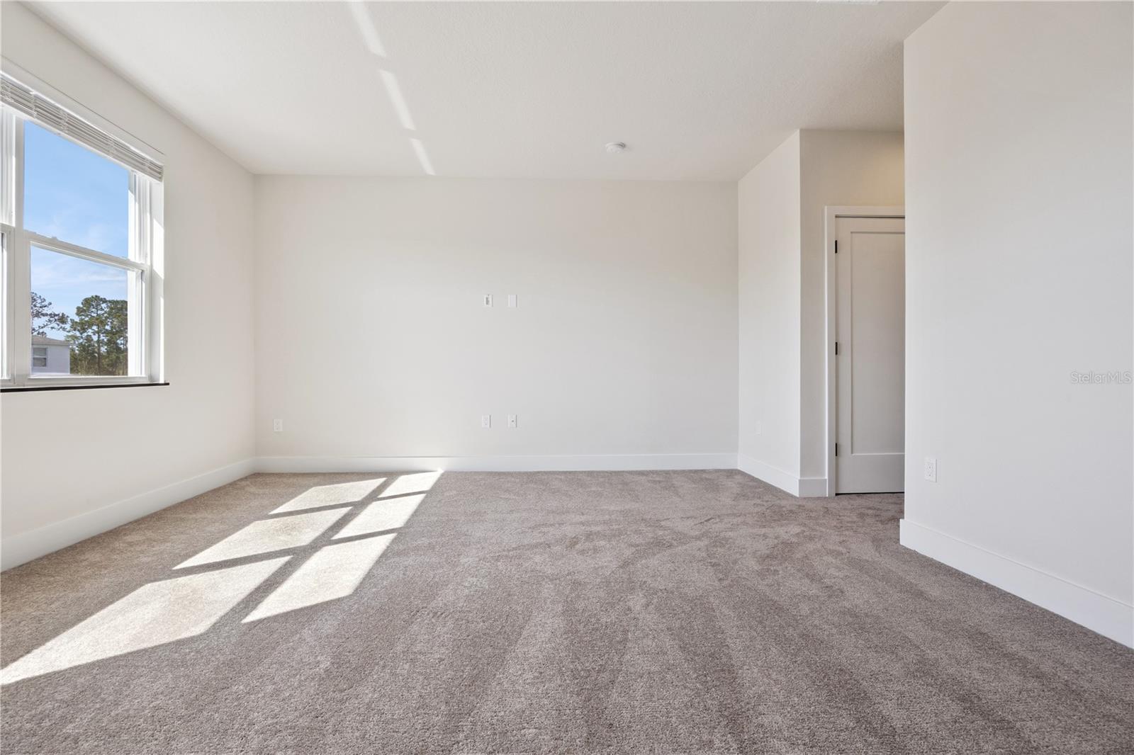 Image 20 of 22 For 17334 Serenidad Boulevard