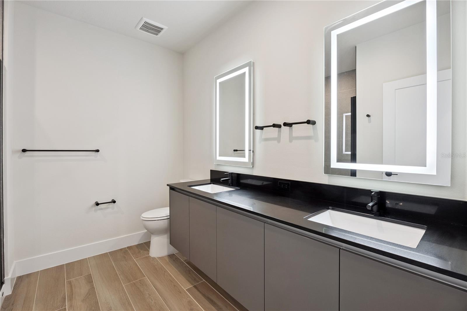 Image 22 of 22 For 17334 Serenidad Boulevard