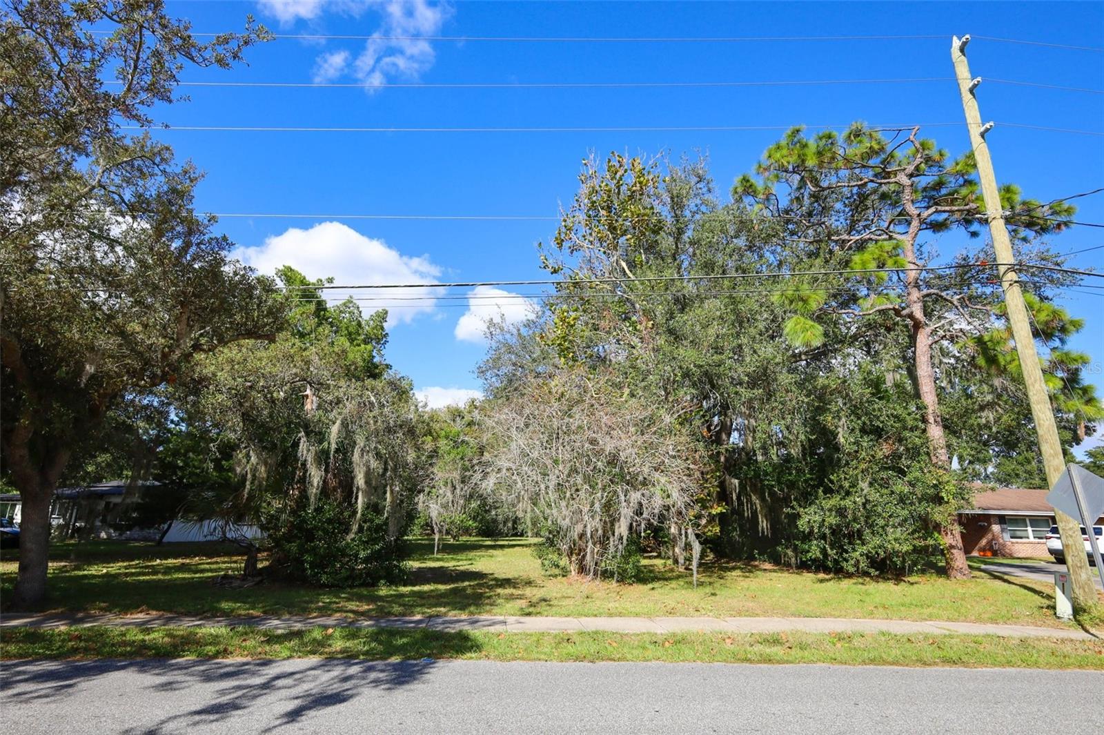 Image 5 of 40 For Wildmere Avenue