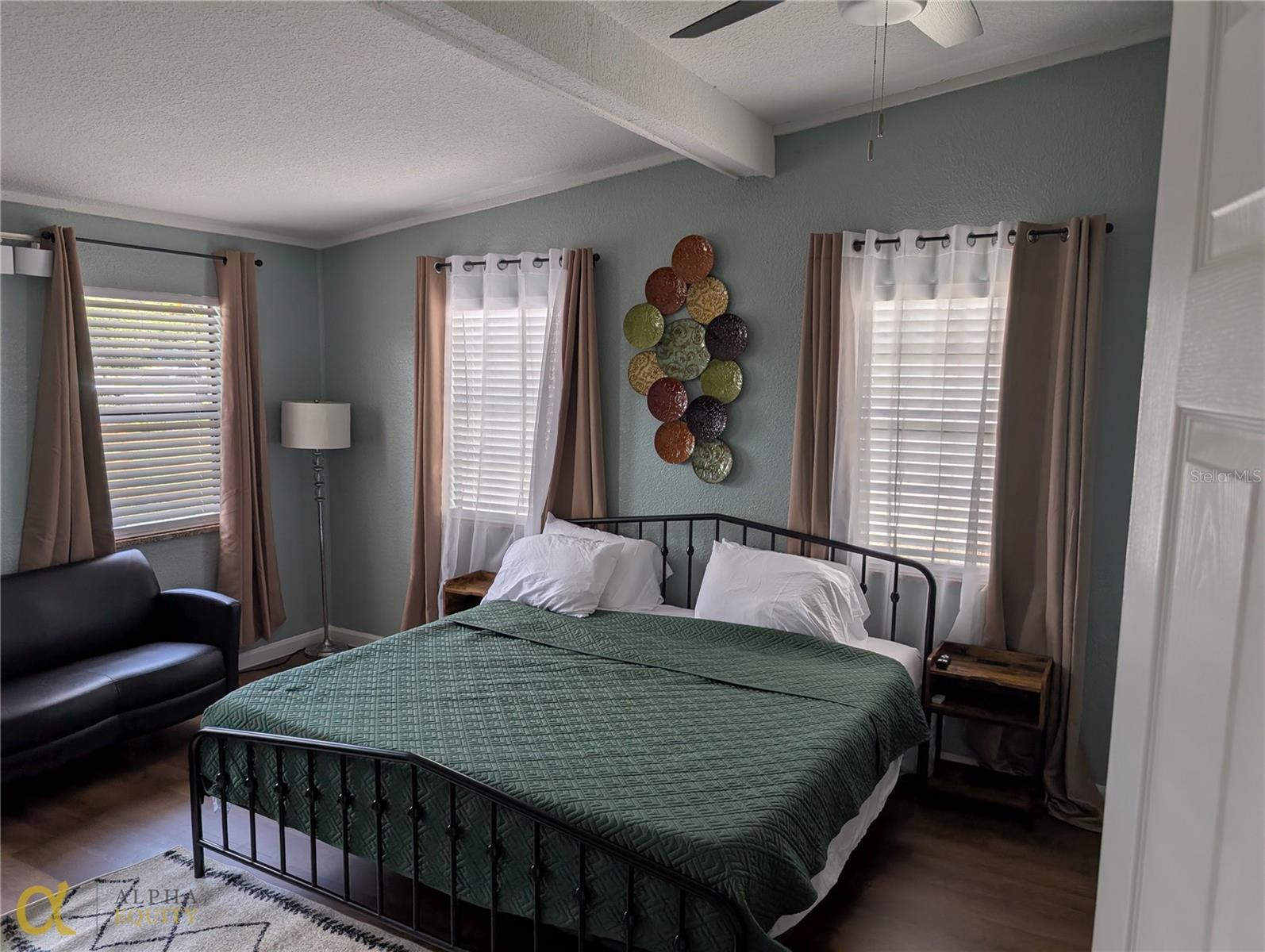 Image 6 of 14 For 615 Mimosa Terrace