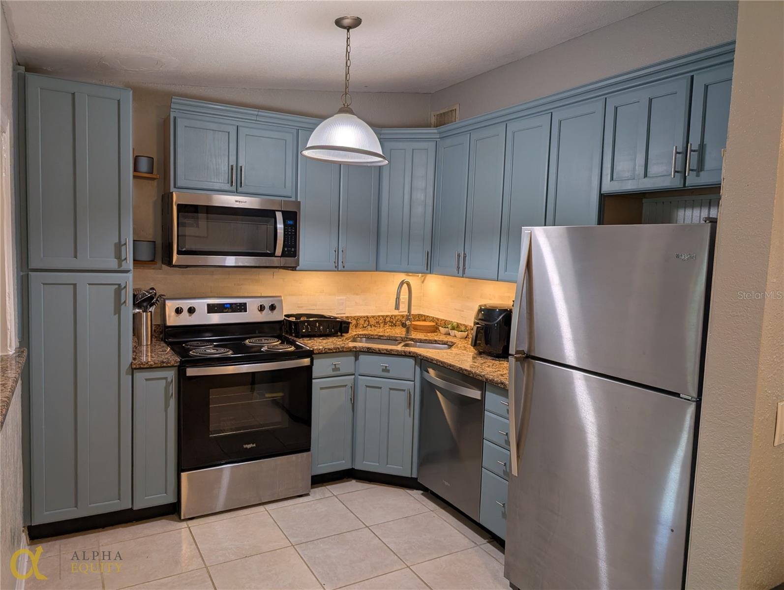 Image 8 of 14 For 615 Mimosa Terrace