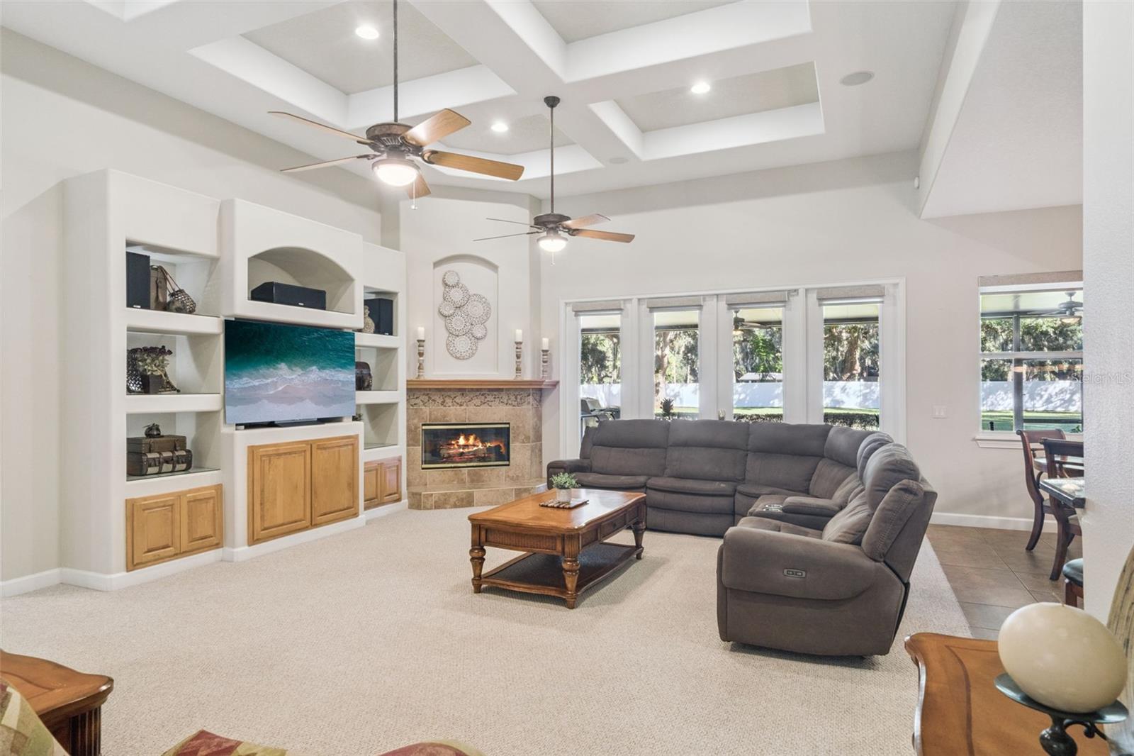 Image 11 of 56 For 1395 Grandview Boulevard