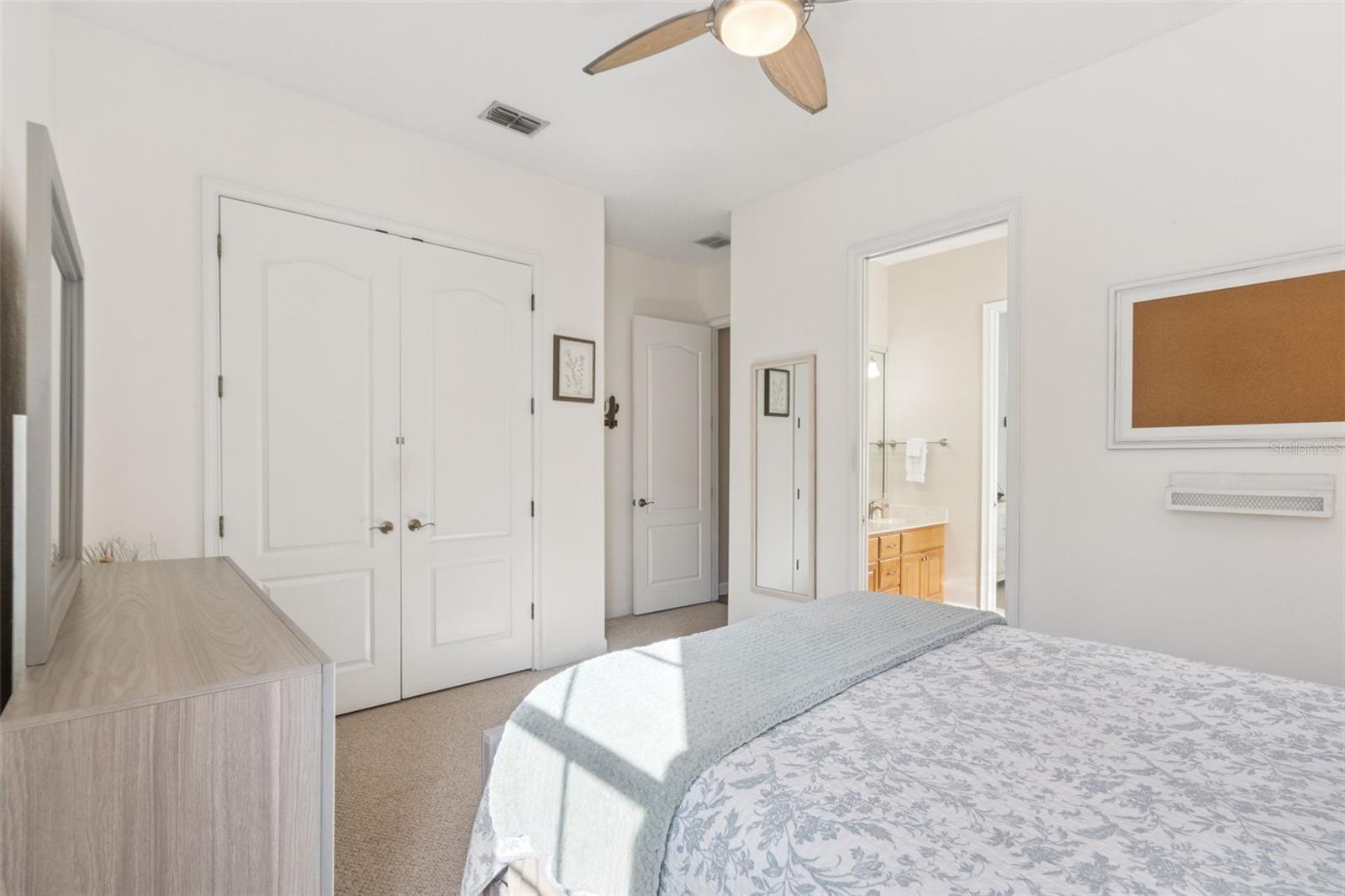 Image 24 of 56 For 1395 Grandview Boulevard