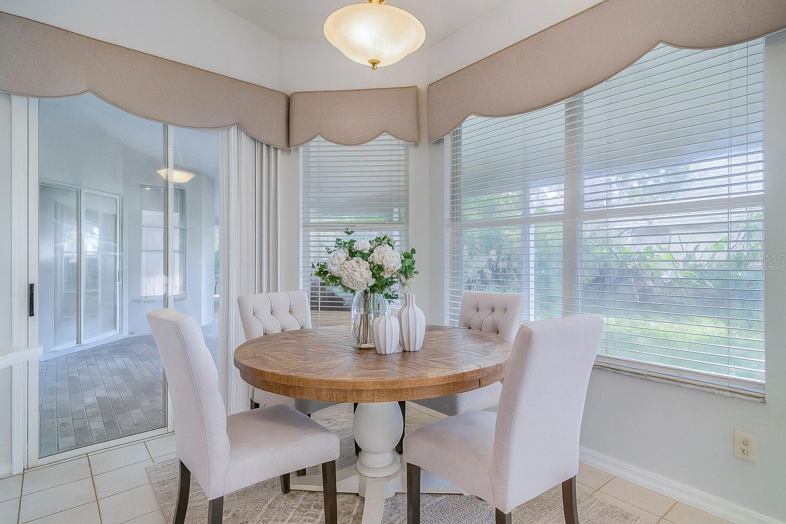 Image 10 of 35 For 12337 Greco Drive