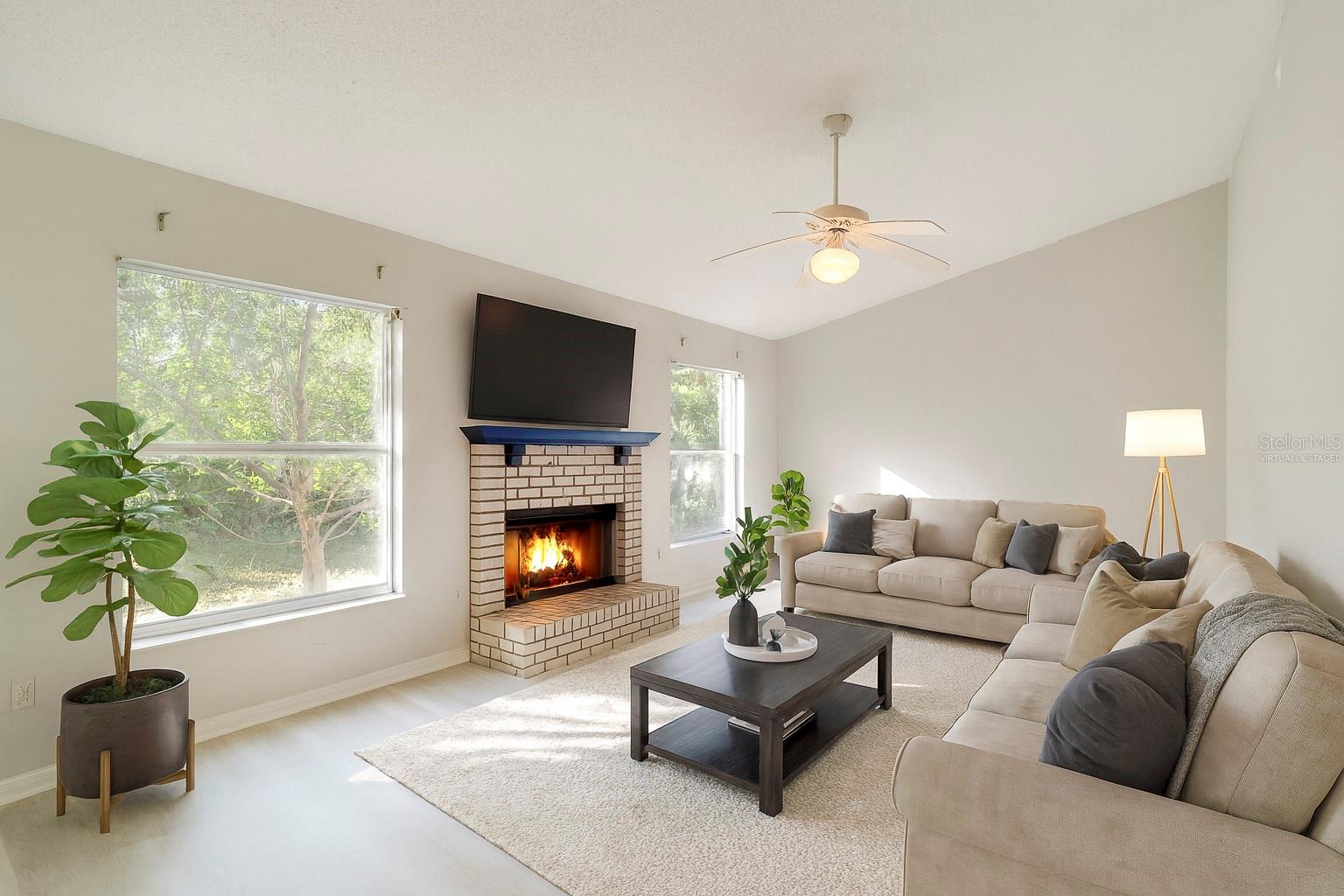 Image 12 of 35 For 12337 Greco Drive