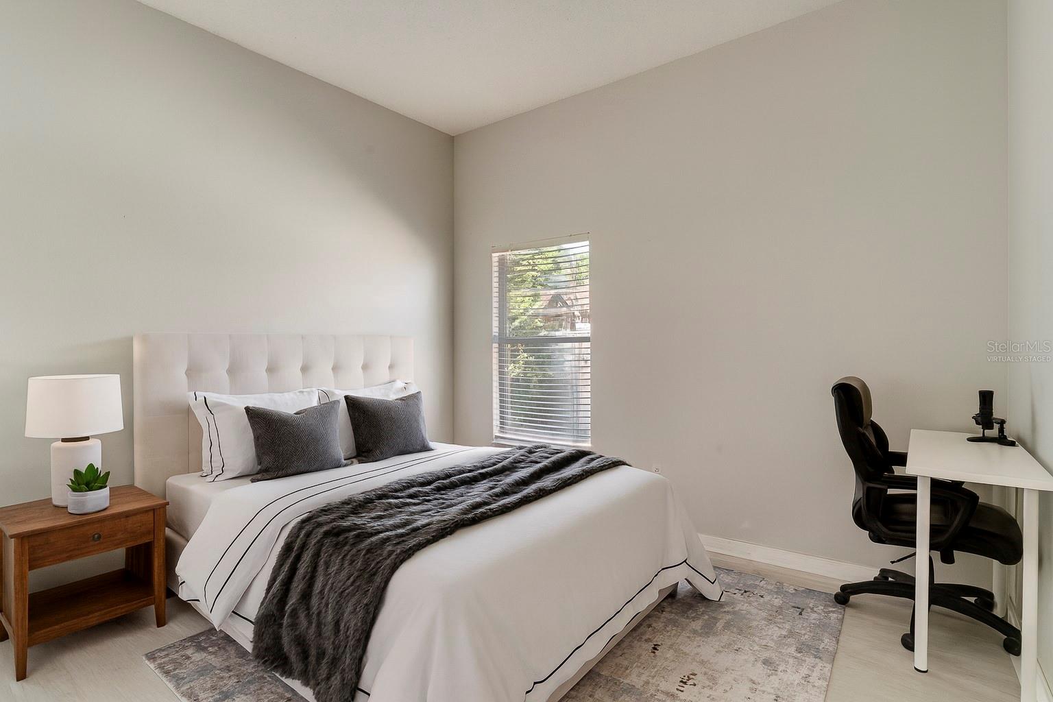 Image 14 of 35 For 12337 Greco Drive