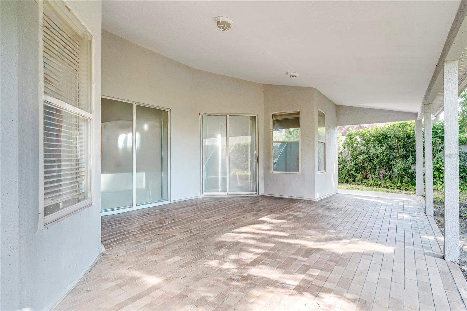 Image 28 of 35 For 12337 Greco Drive