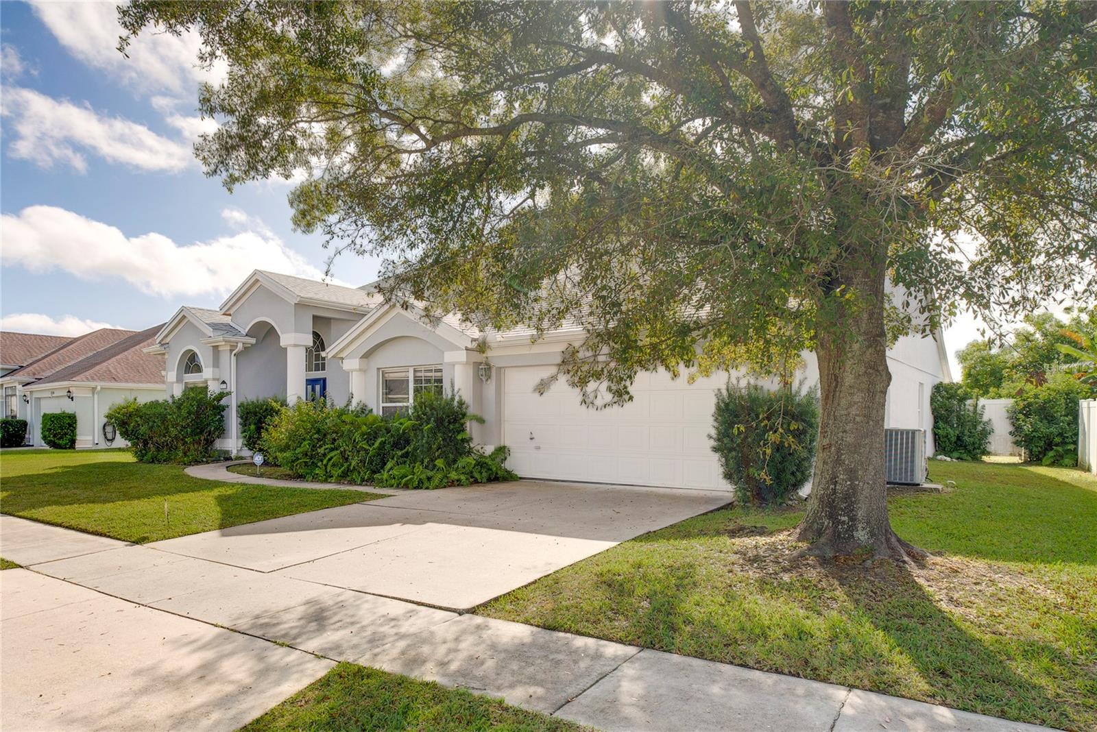 Image 32 of 35 For 12337 Greco Drive