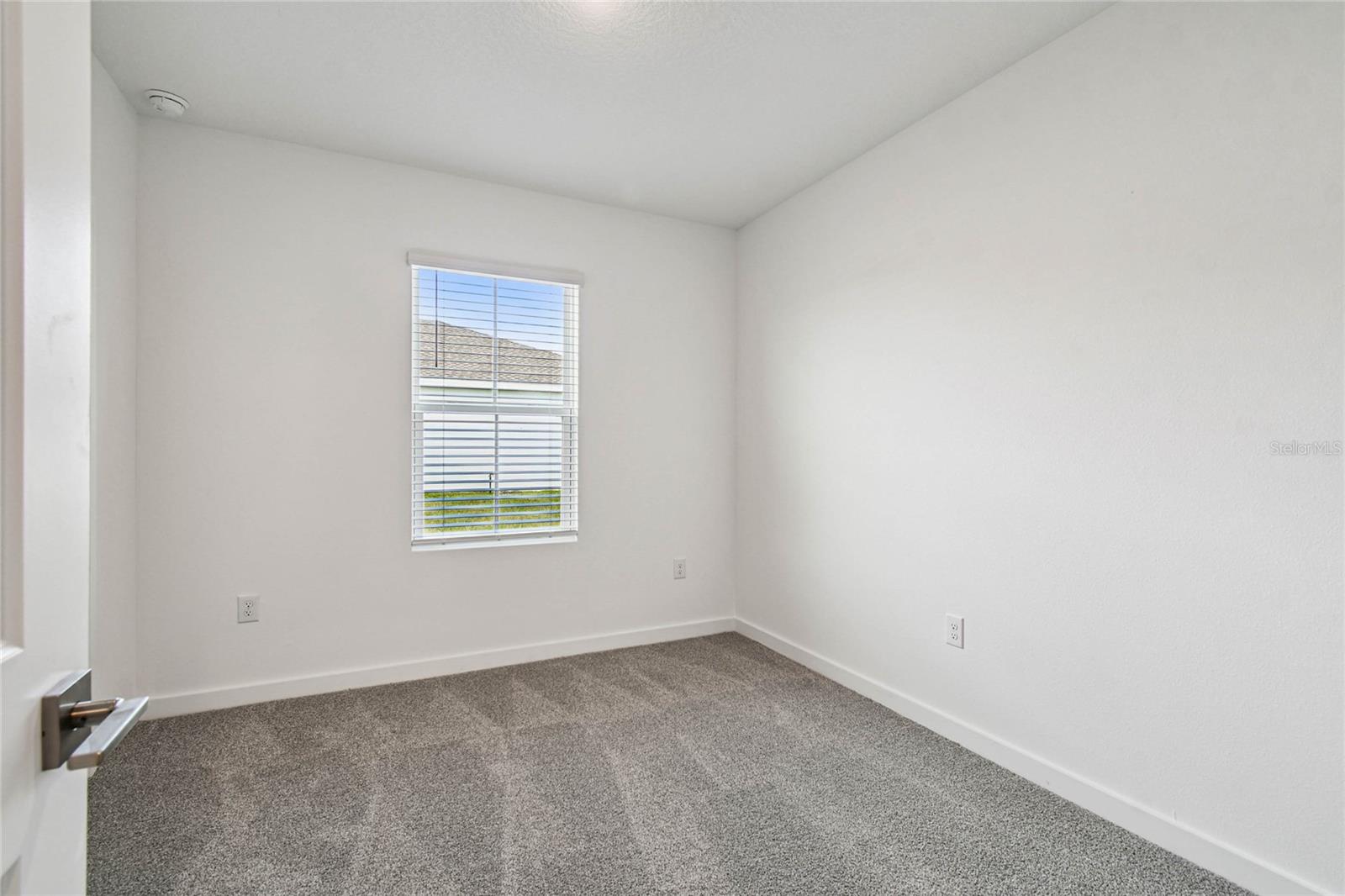 Image 11 of 40 For 8241 Wakefield