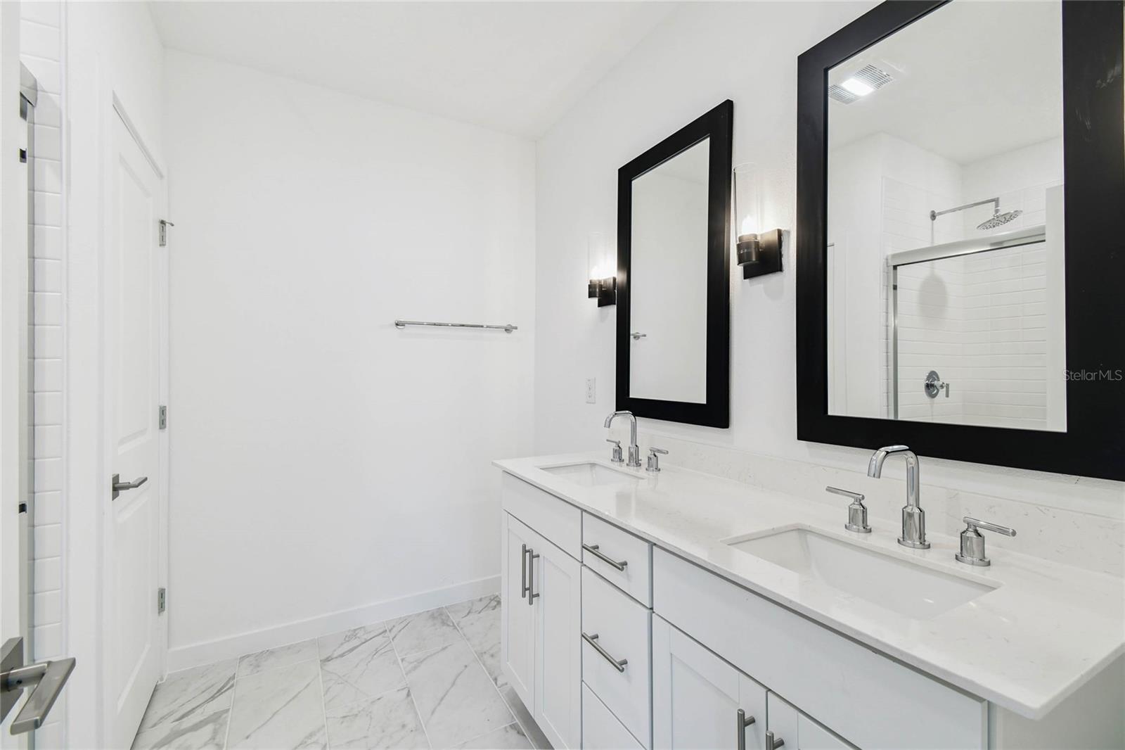 Image 29 of 40 For 8241 Wakefield