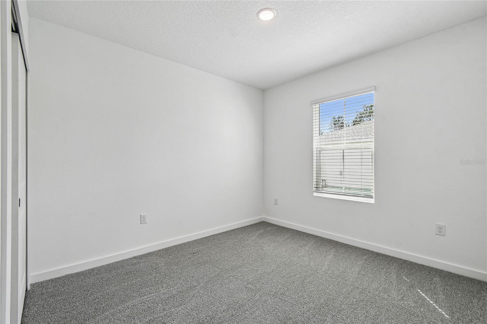 Image 7 of 40 For 8241 Wakefield