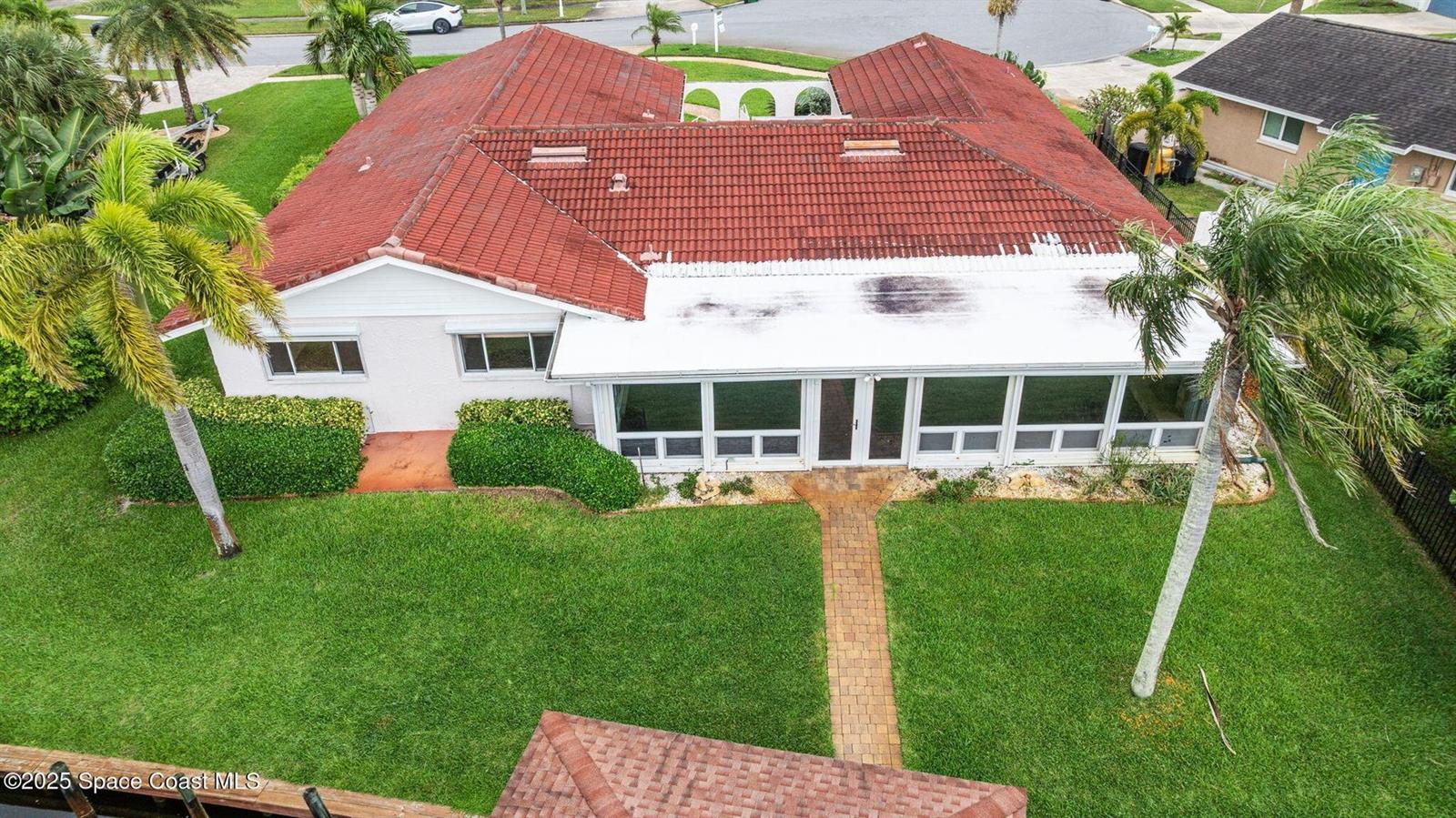 Image 4 of 70 For 1355 Scorpious Court