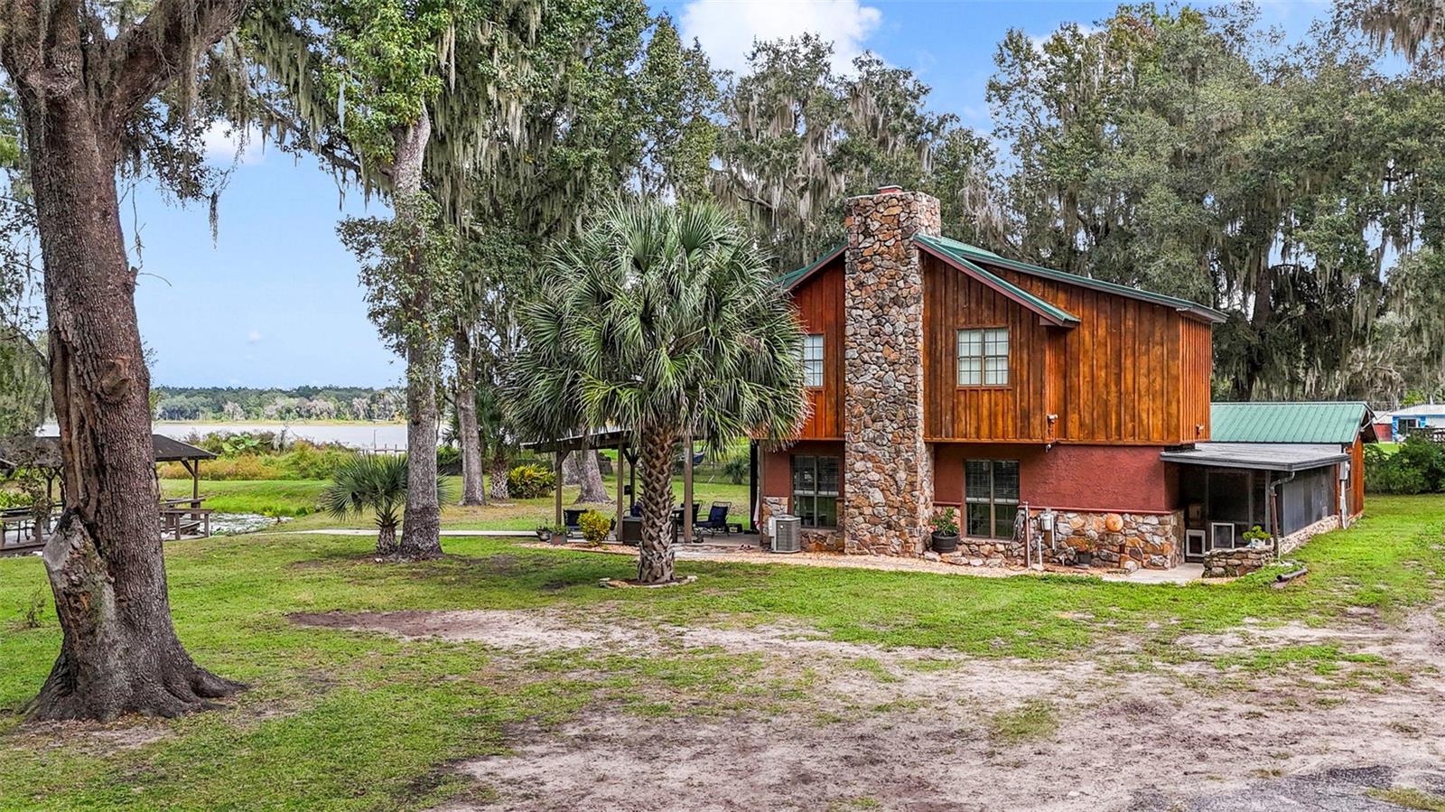 Details for 4981 180th Terrace, OCKLAWAHA, FL 32179