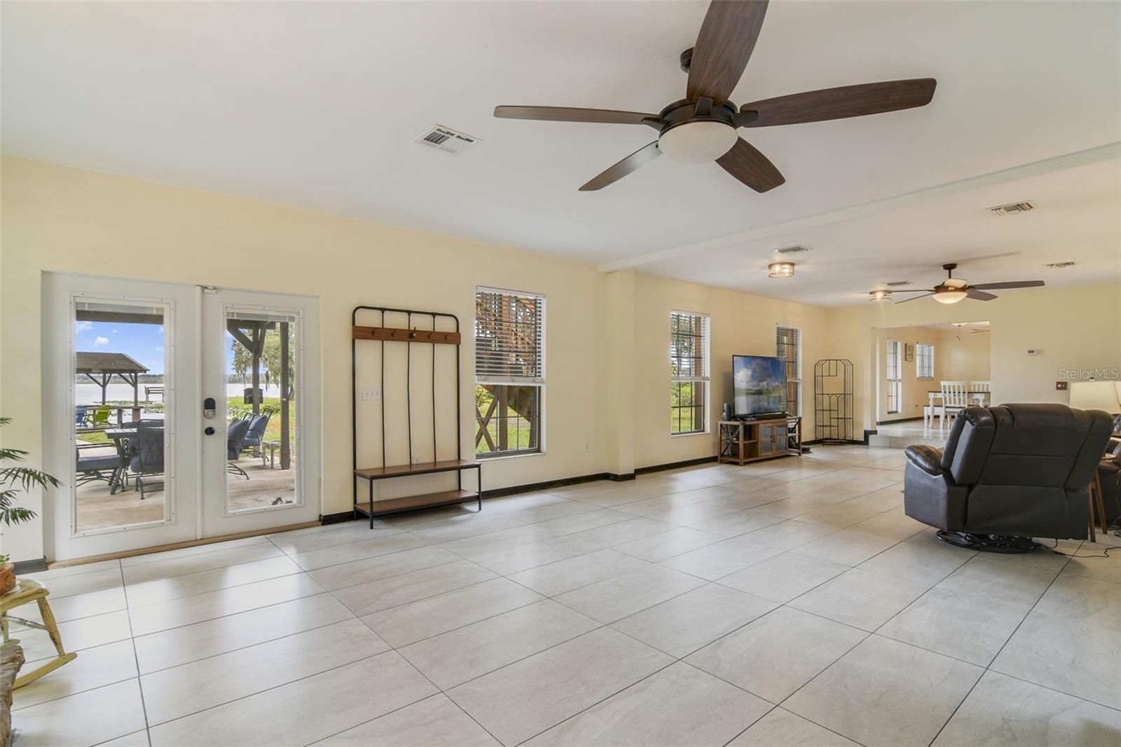 Image 11 of 30 For 4981 180th Terrace