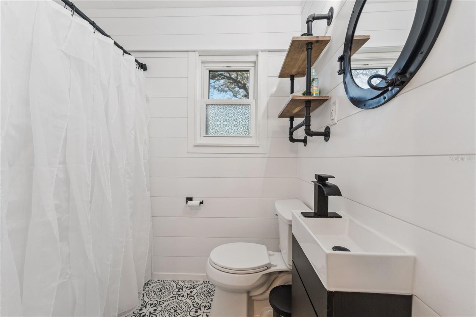 Image 31 of 54 For 3603 Surfside Terrace