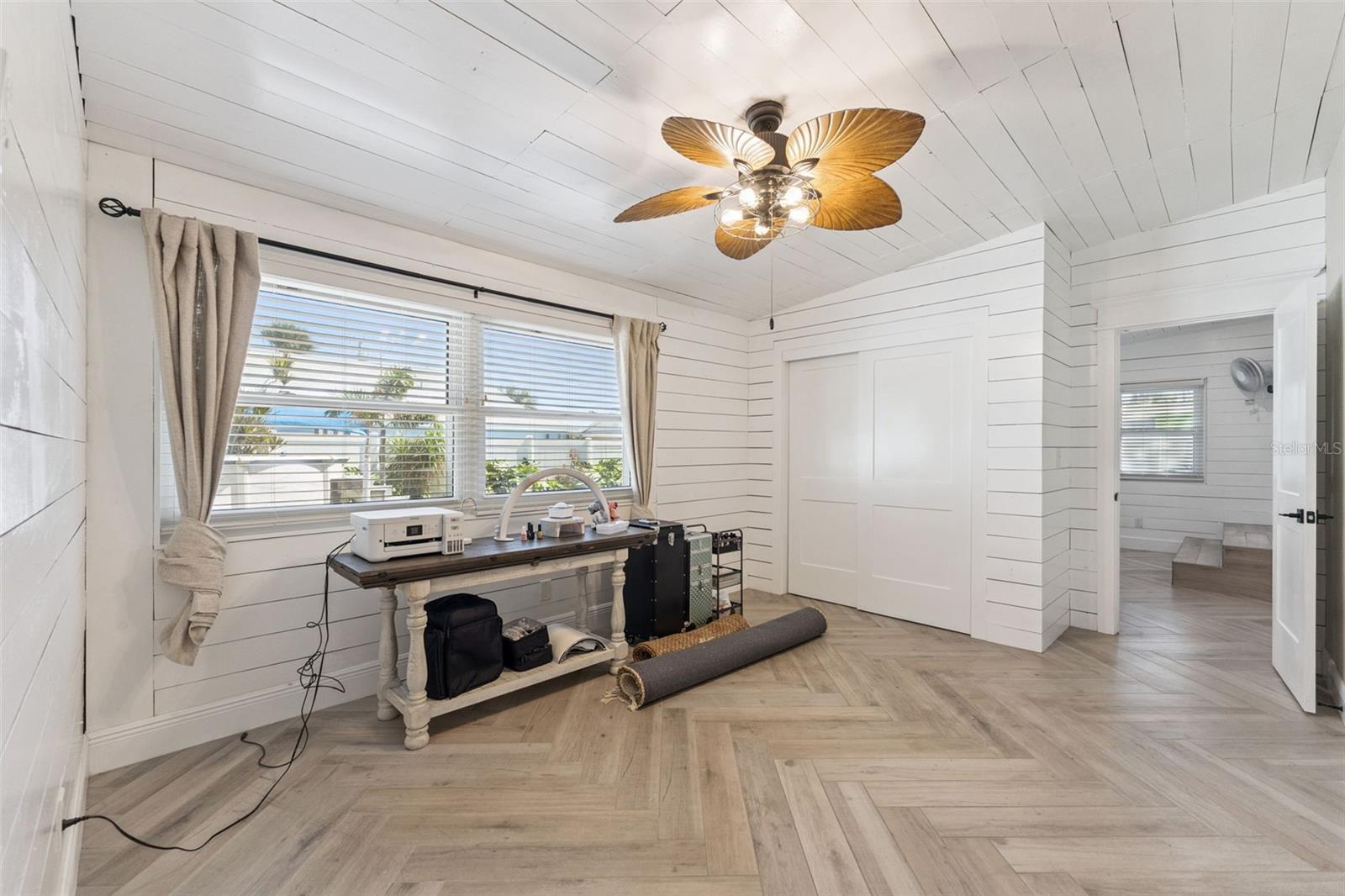 Image 34 of 54 For 3603 Surfside Terrace