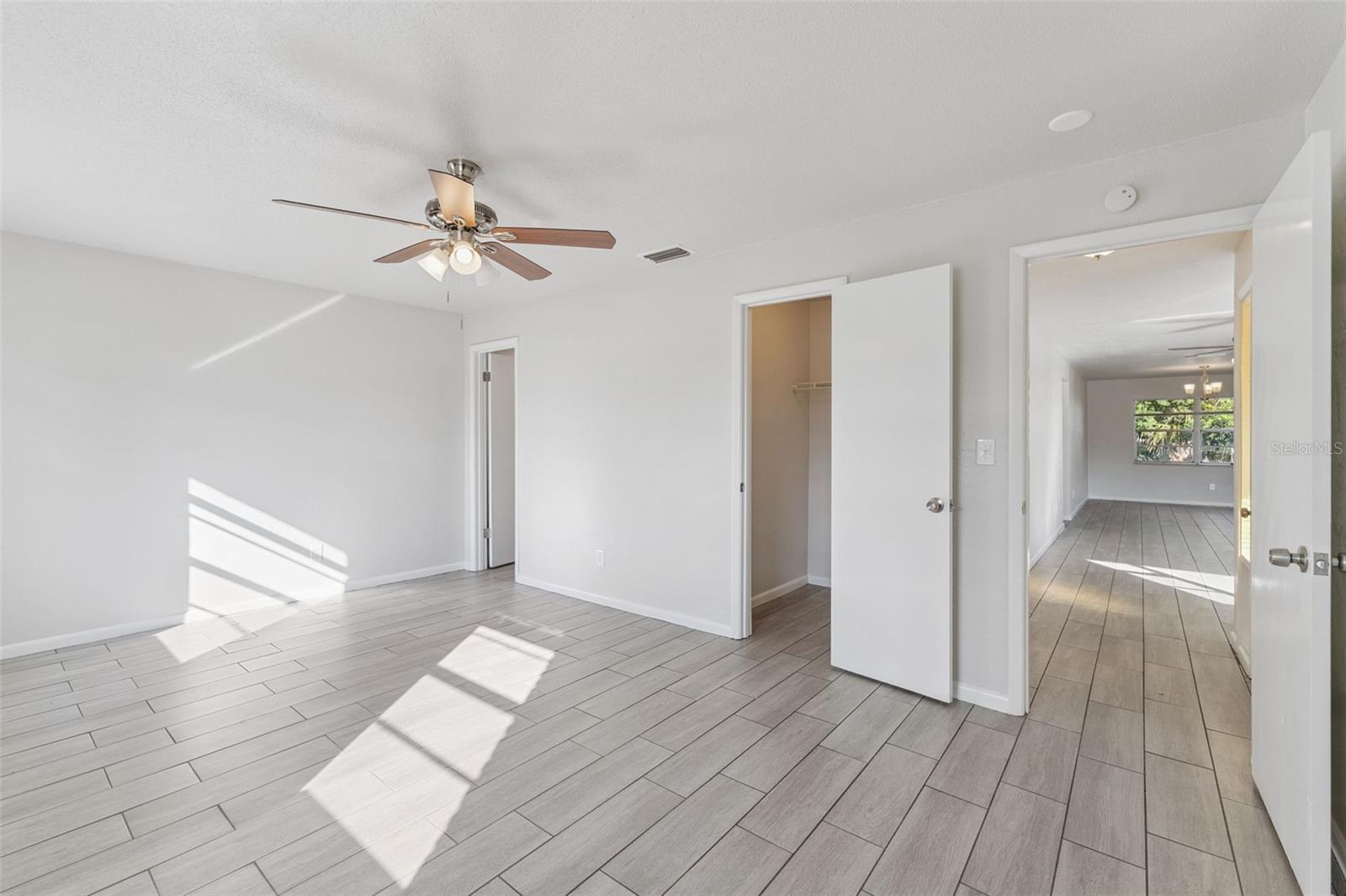 Image 14 of 35 For 1652 Paradise Lane