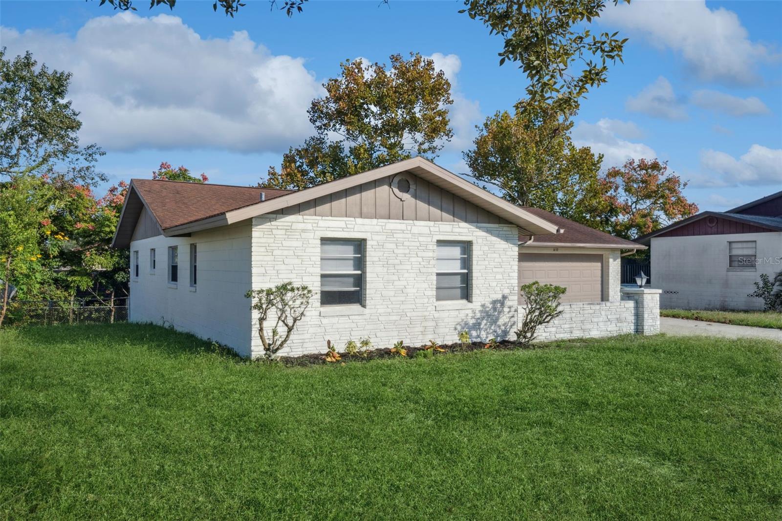 Image 32 of 35 For 1652 Paradise Lane