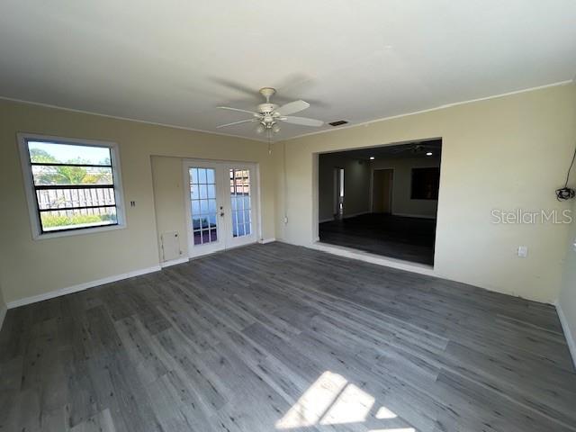 Image 10 of 40 For 329 W Arlington St Street