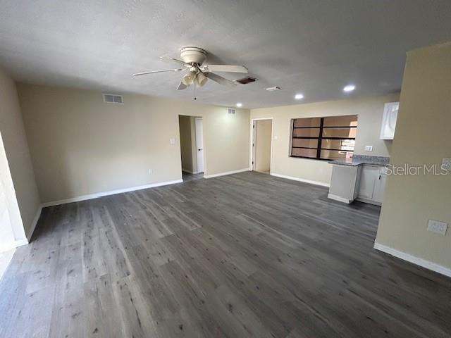 Image 14 of 40 For 329 W Arlington St Street