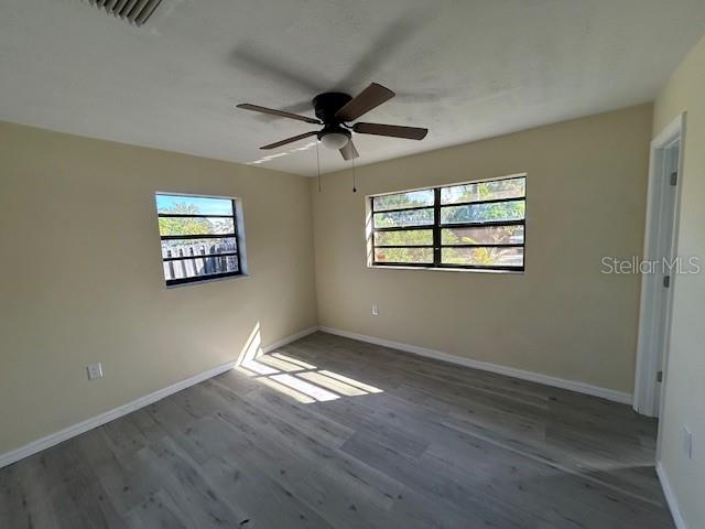 Image 21 of 40 For 329 W Arlington St Street