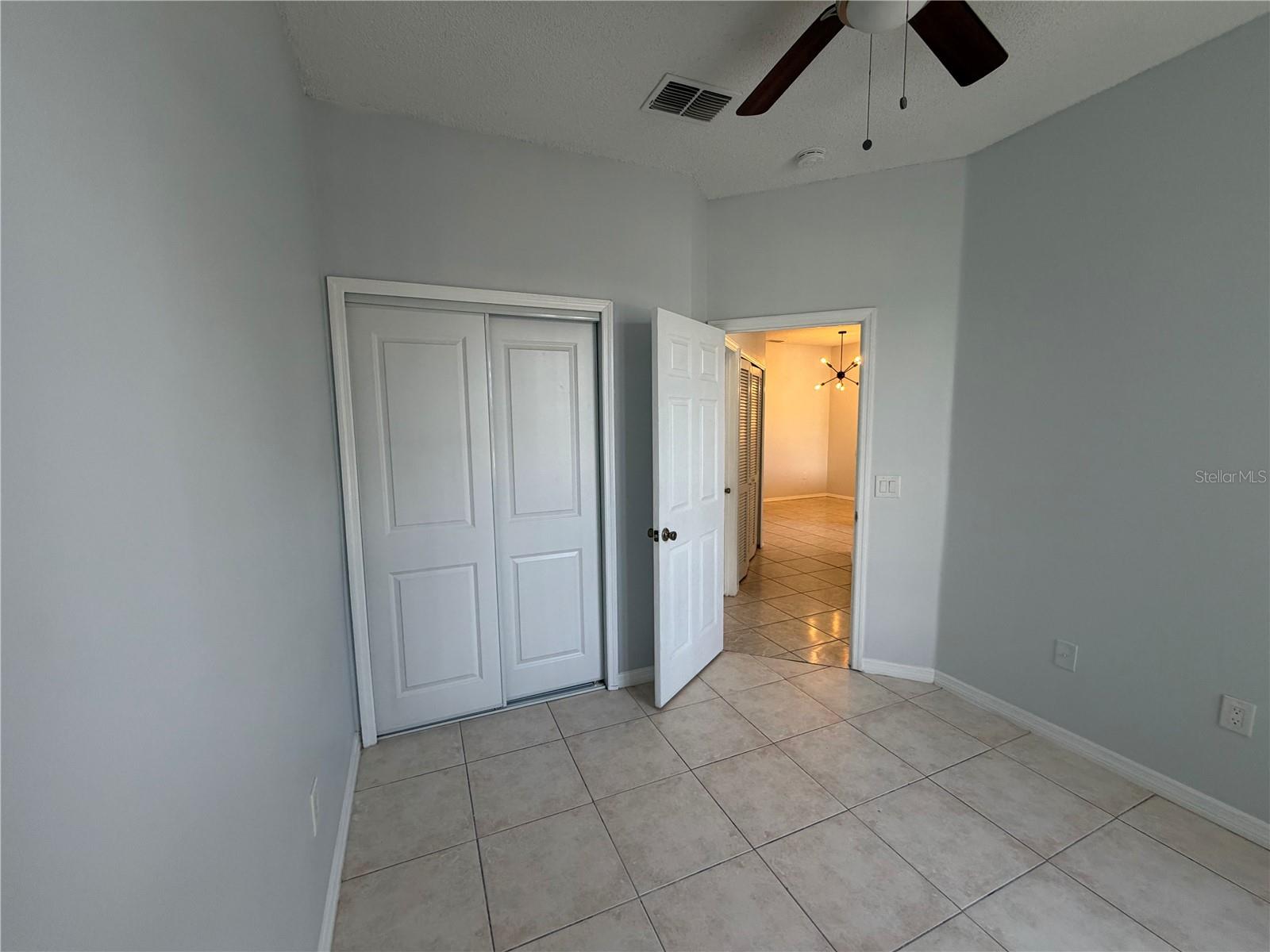 Image 16 of 25 For 13140 Summerton Drive