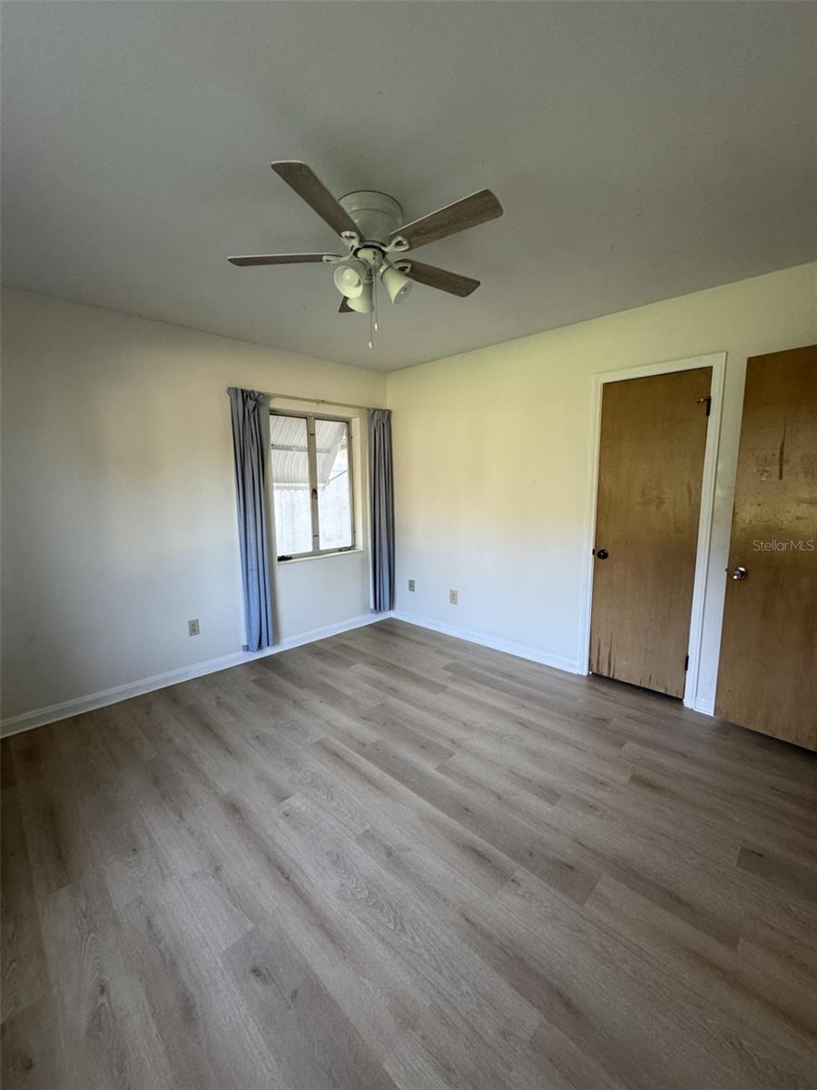 Image 24 of 34 For 518 Oak Lane