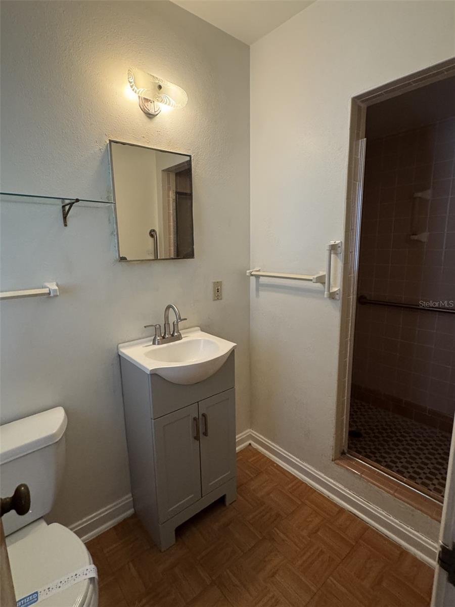 Image 30 of 34 For 518 Oak Lane