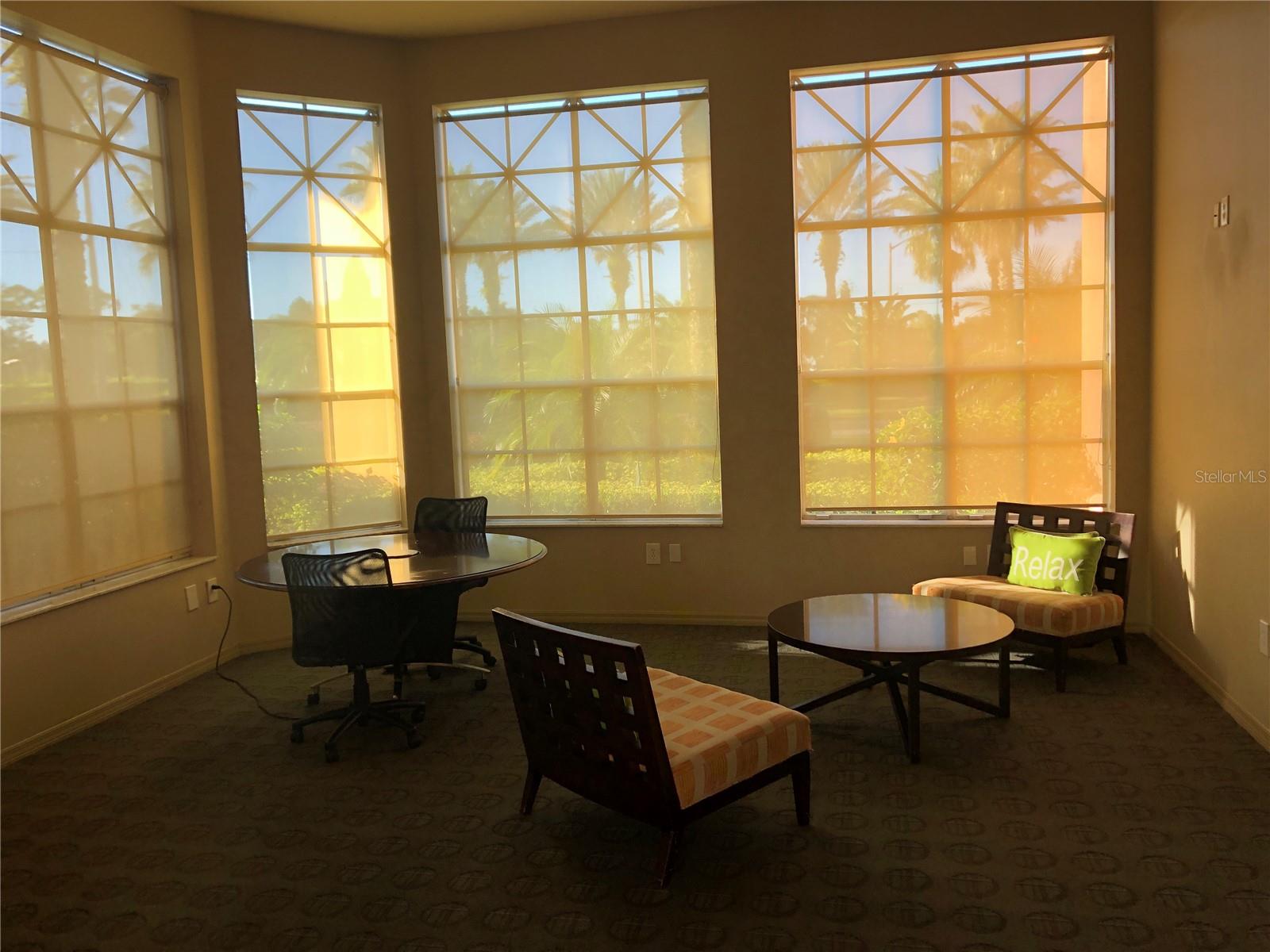 Image 23 of 45 For 5572 Metrowest Boulevard 5-105