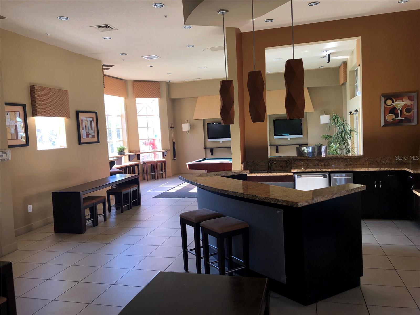 Image 29 of 45 For 5572 Metrowest Boulevard 5-105