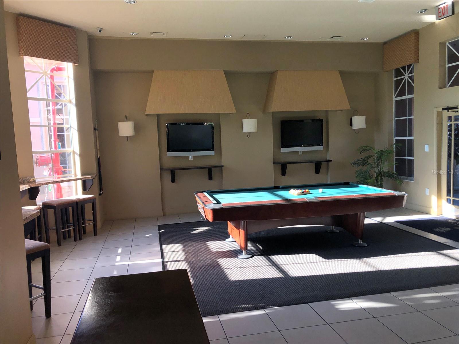 Image 31 of 45 For 5572 Metrowest Boulevard 5-105