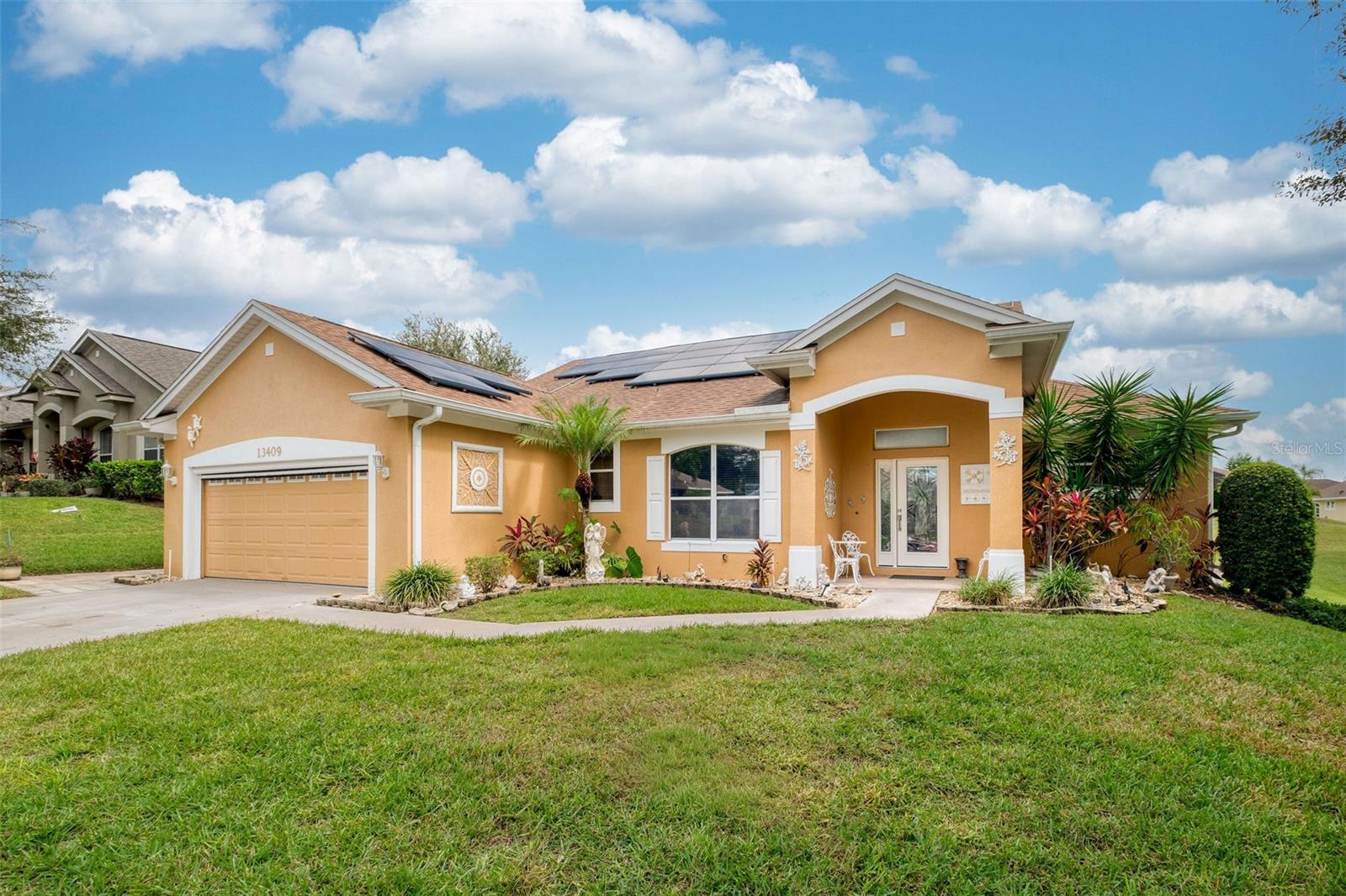 Details for 13409 Via Roma Circle, CLERMONT, FL 34711