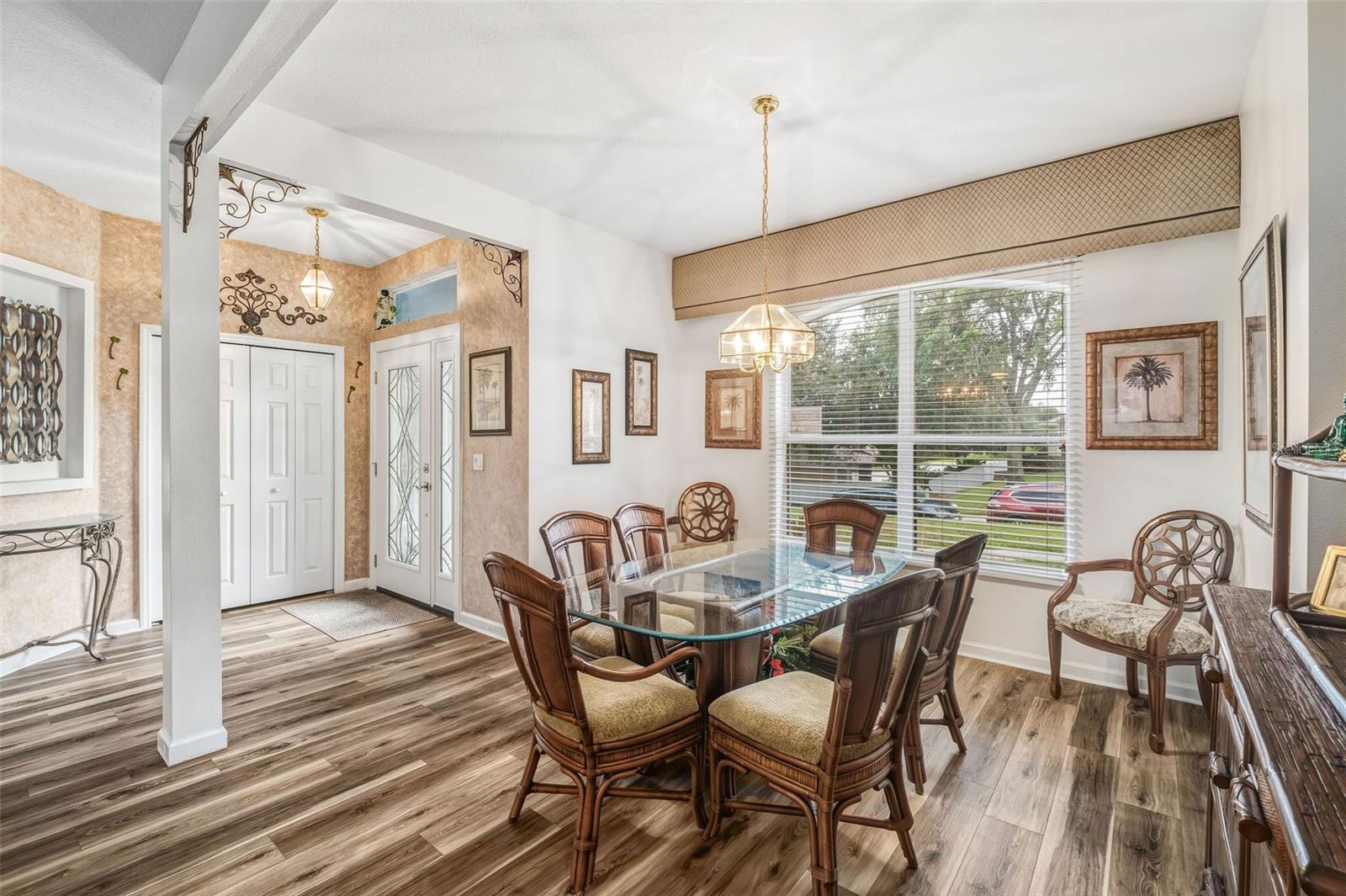 Image 14 of 42 For 13409 Via Roma Circle