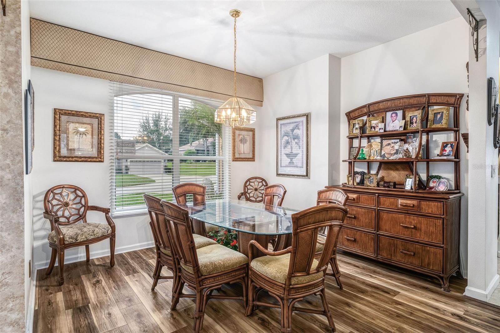 Image 15 of 42 For 13409 Via Roma Circle