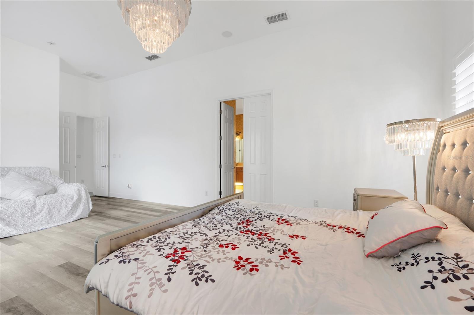 Image 26 of 51 For Address Not Provided