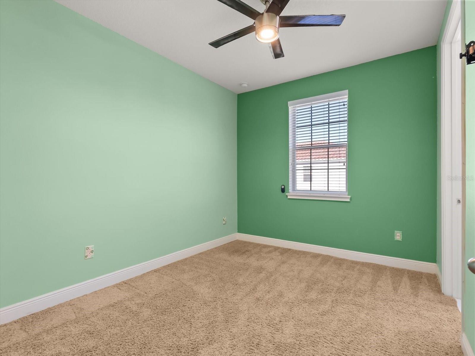 Listing photo id 9 for 14187 Millington Street