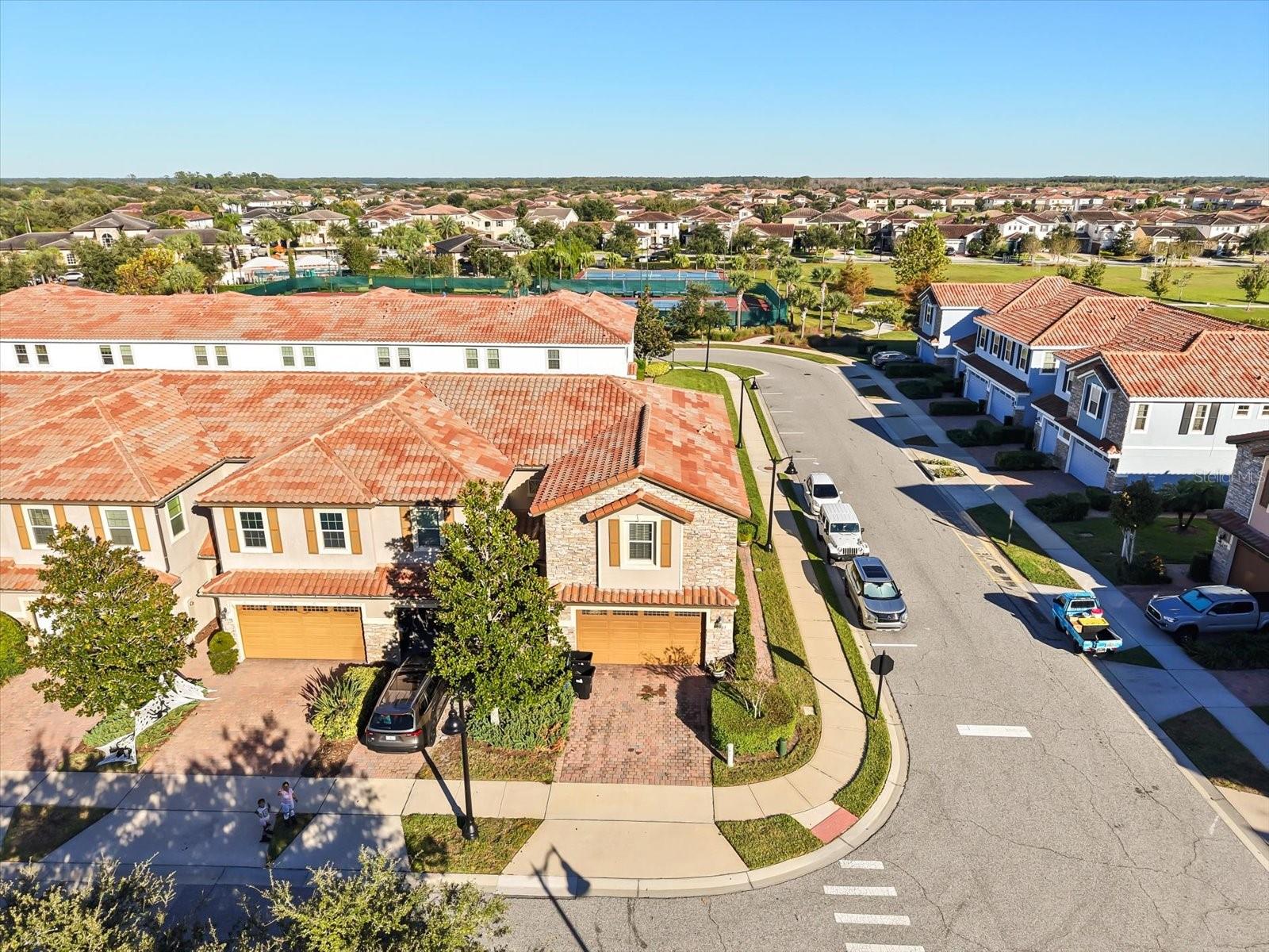 Listing photo id 33 for 14187 Millington Street