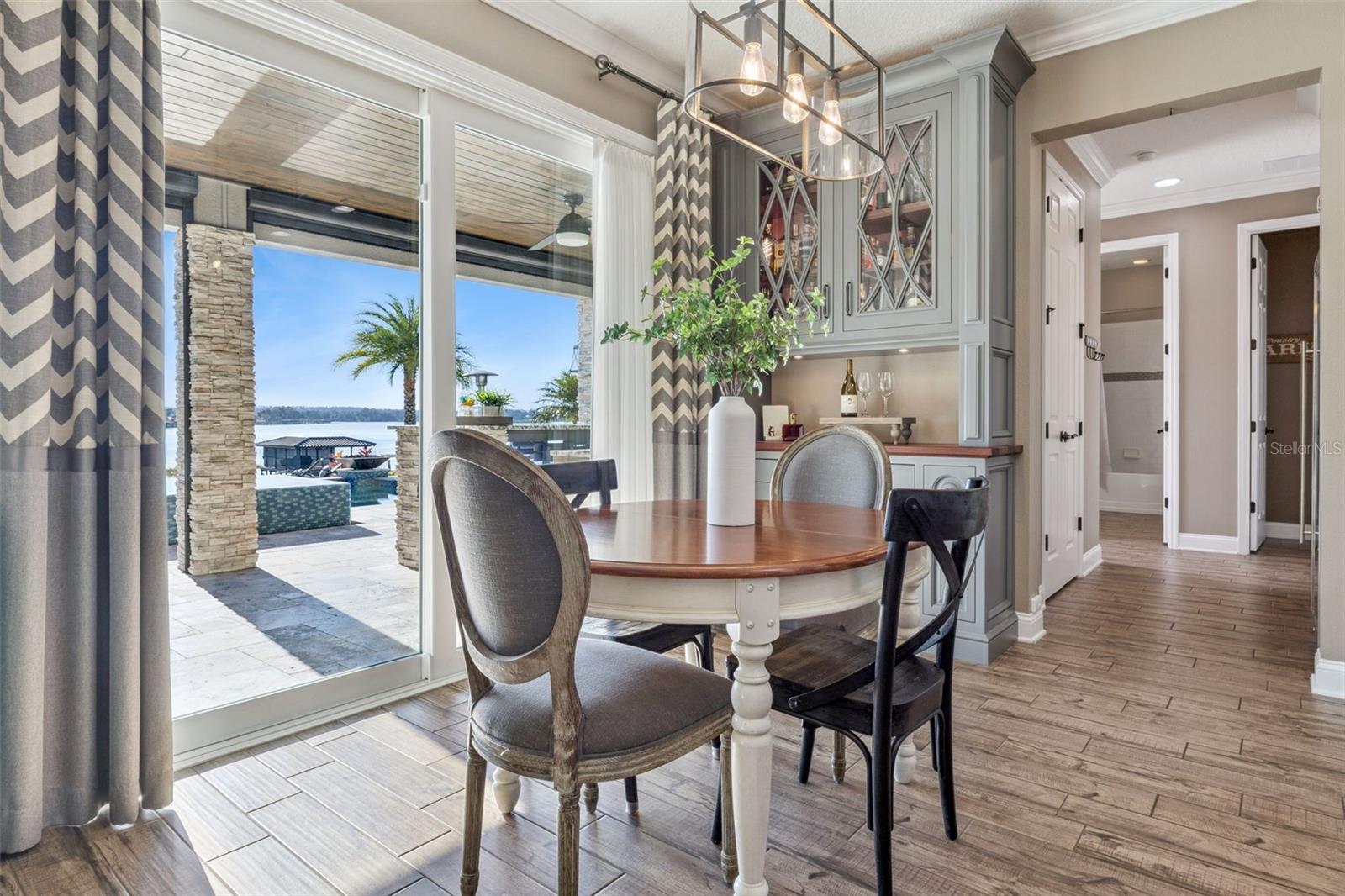 Image 12 of 56 For 16110 Johns Lake Overlook Drive