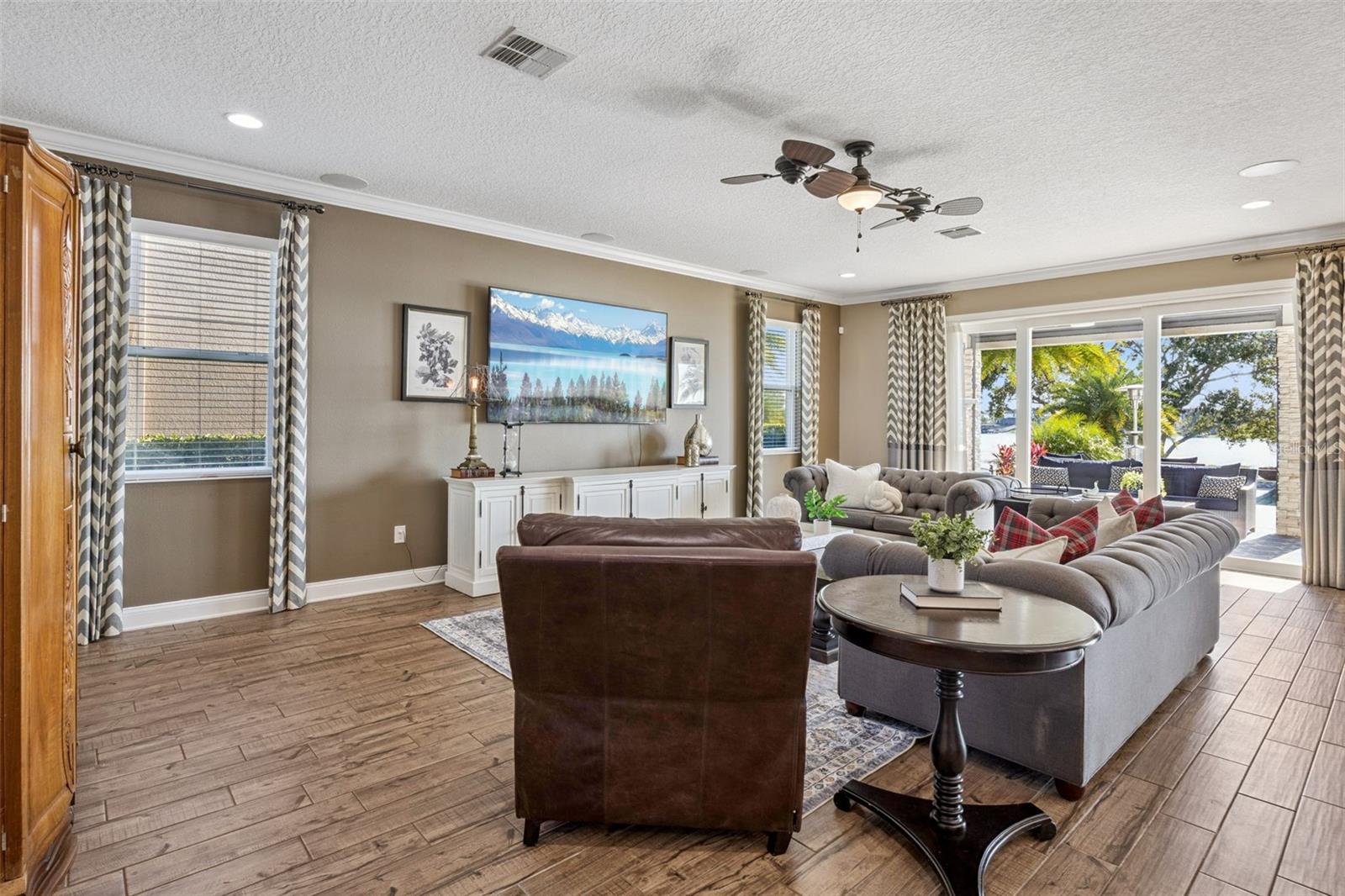 Image 14 of 56 For 16110 Johns Lake Overlook Drive