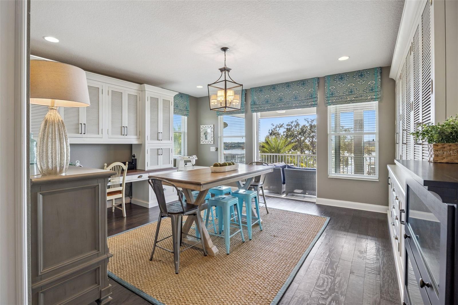 Image 21 of 56 For 16110 Johns Lake Overlook Drive