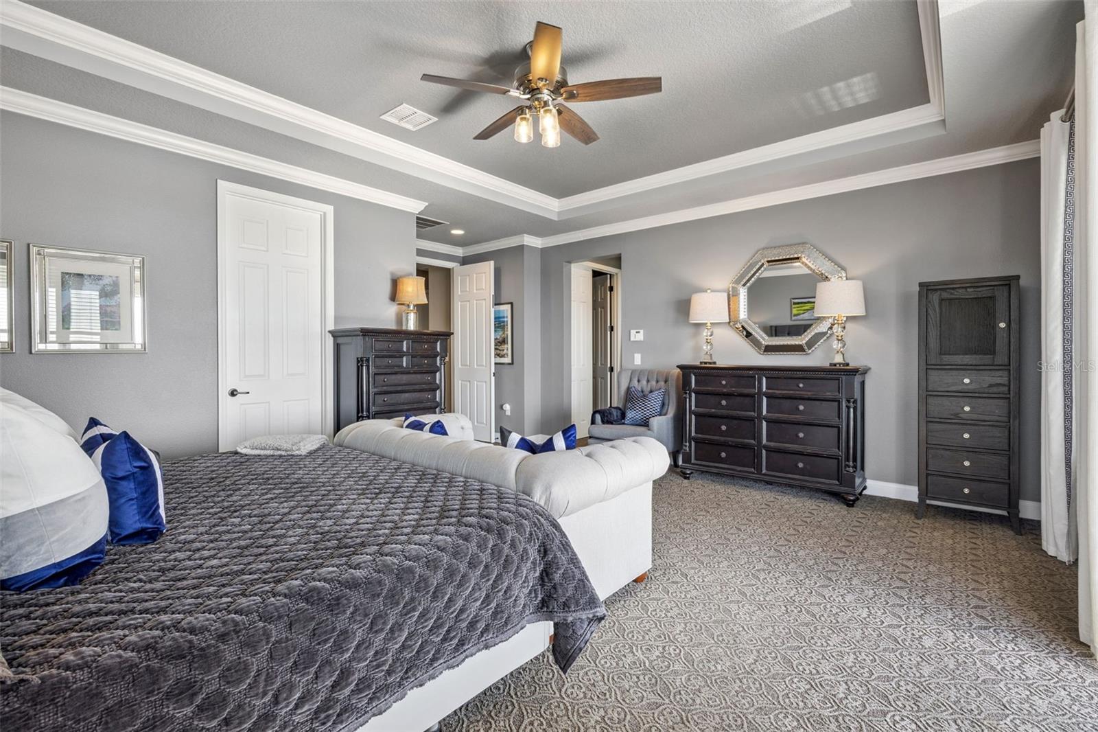 Image 23 of 56 For 16110 Johns Lake Overlook Drive