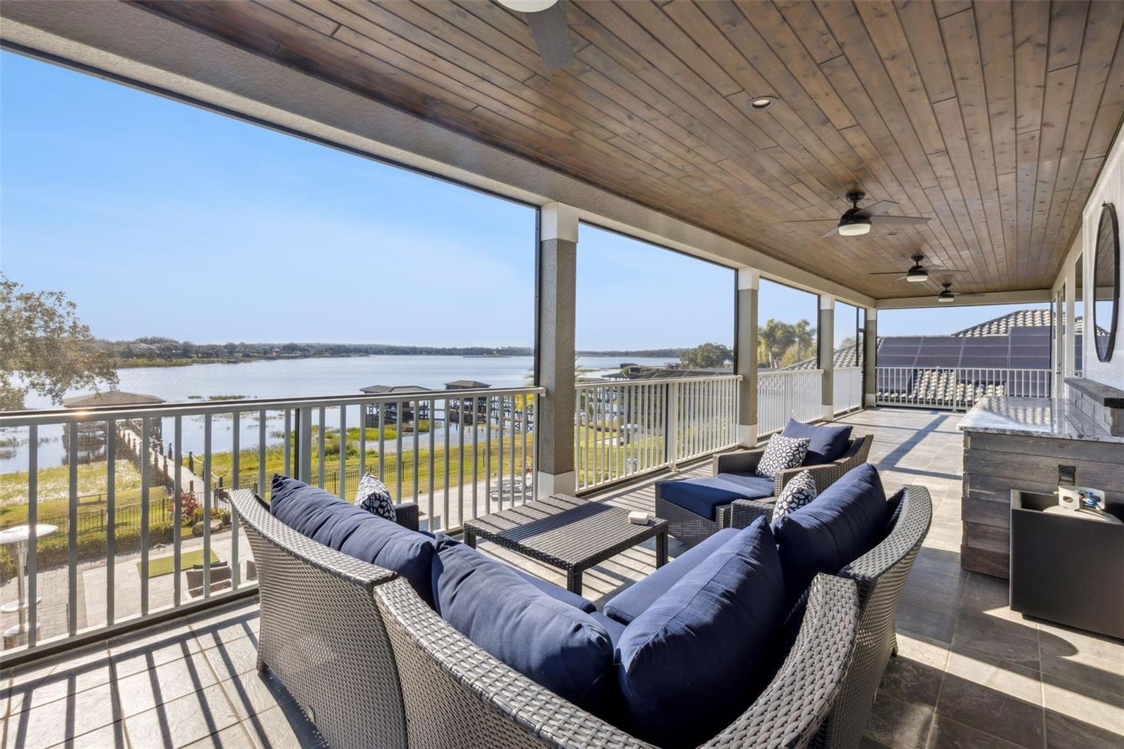 Image 36 of 56 For 16110 Johns Lake Overlook Drive