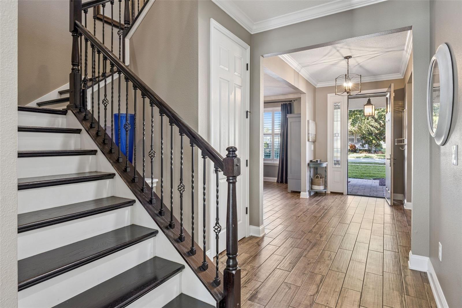 Image 6 of 56 For 16110 Johns Lake Overlook Drive