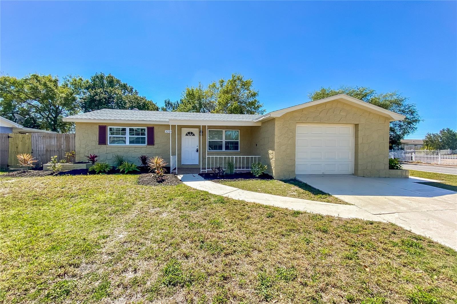 Details for 3208 Primrose Drive, HOLIDAY, FL 34691