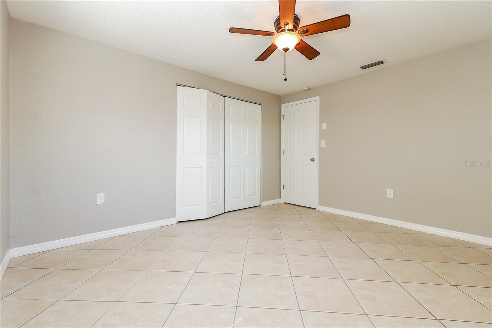 Image 12 of 16 For 3208 Primrose Drive