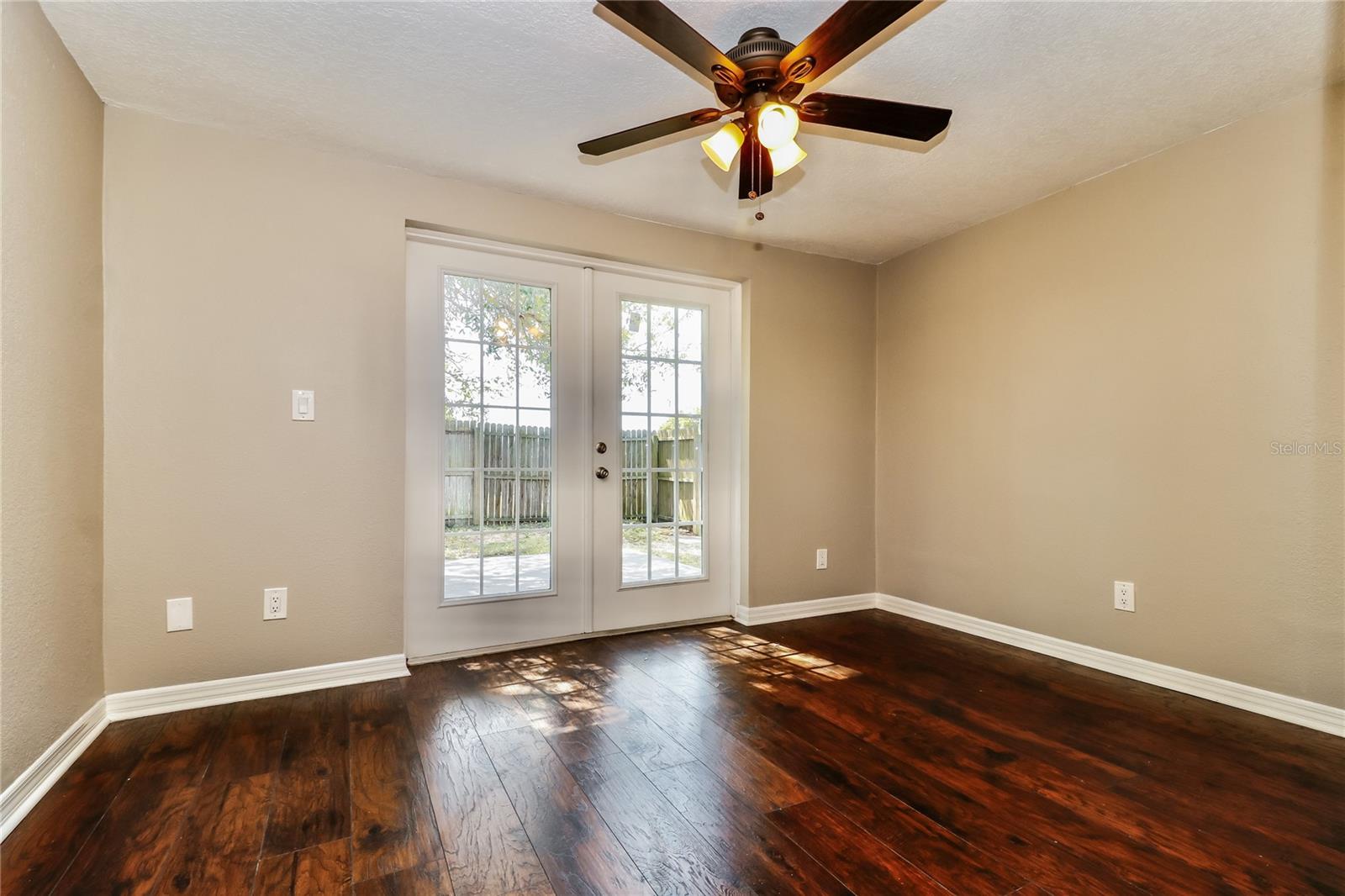 Image 7 of 16 For 3208 Primrose Drive