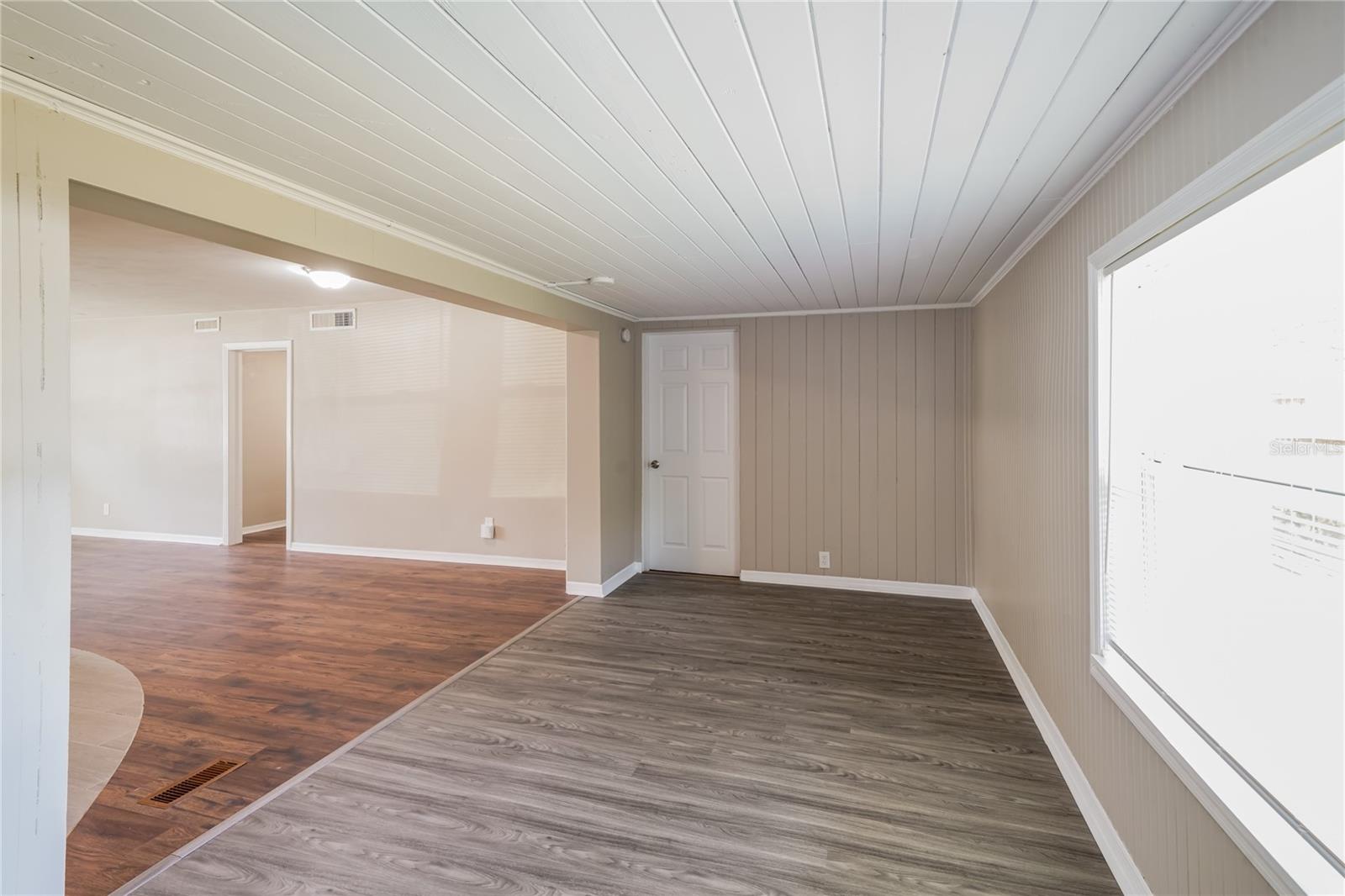 Image 4 of 16 For 216 Westover Street