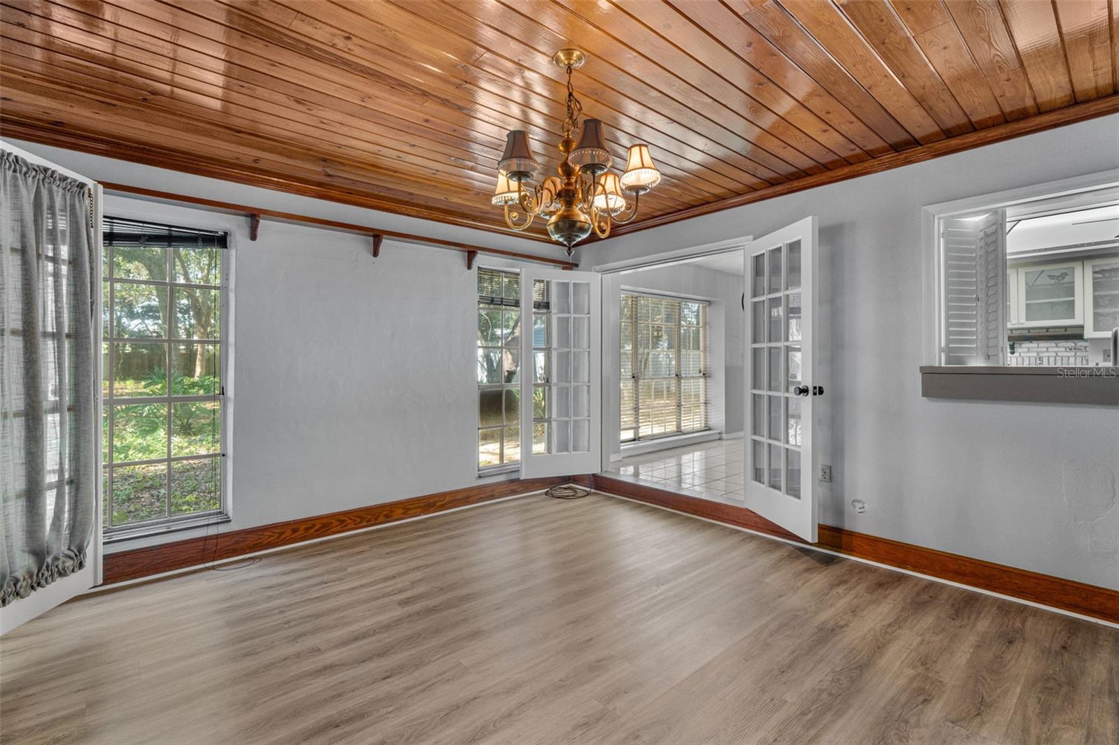 Image 20 of 43 For 700 Chickasaw Trail