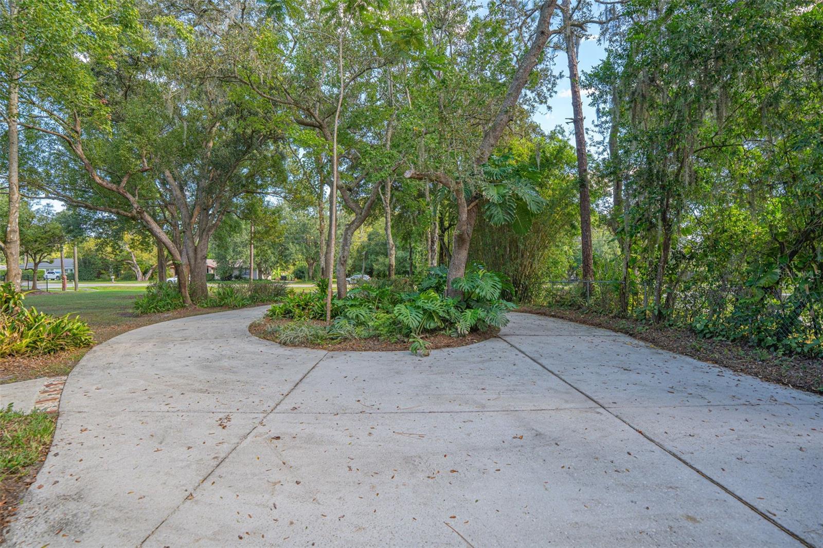 Image 35 of 43 For 700 Chickasaw Trail